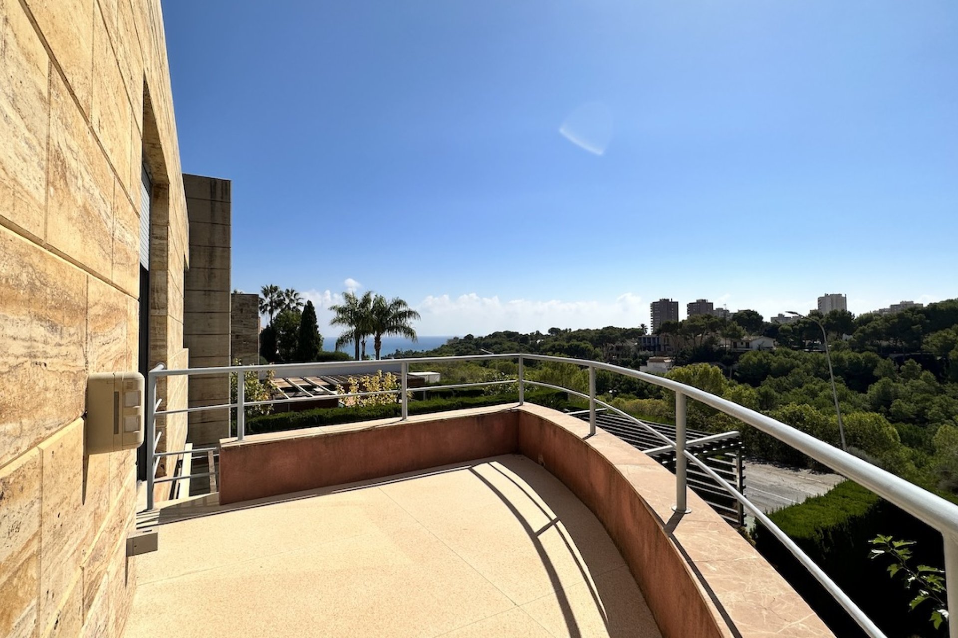 Resale - Villa -
Orihuela Costa - Dehesa de Campoamor