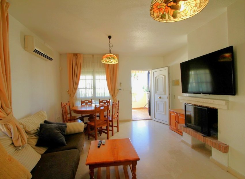 Resale - Villa -
Orihuela Costa - Las Ramblas