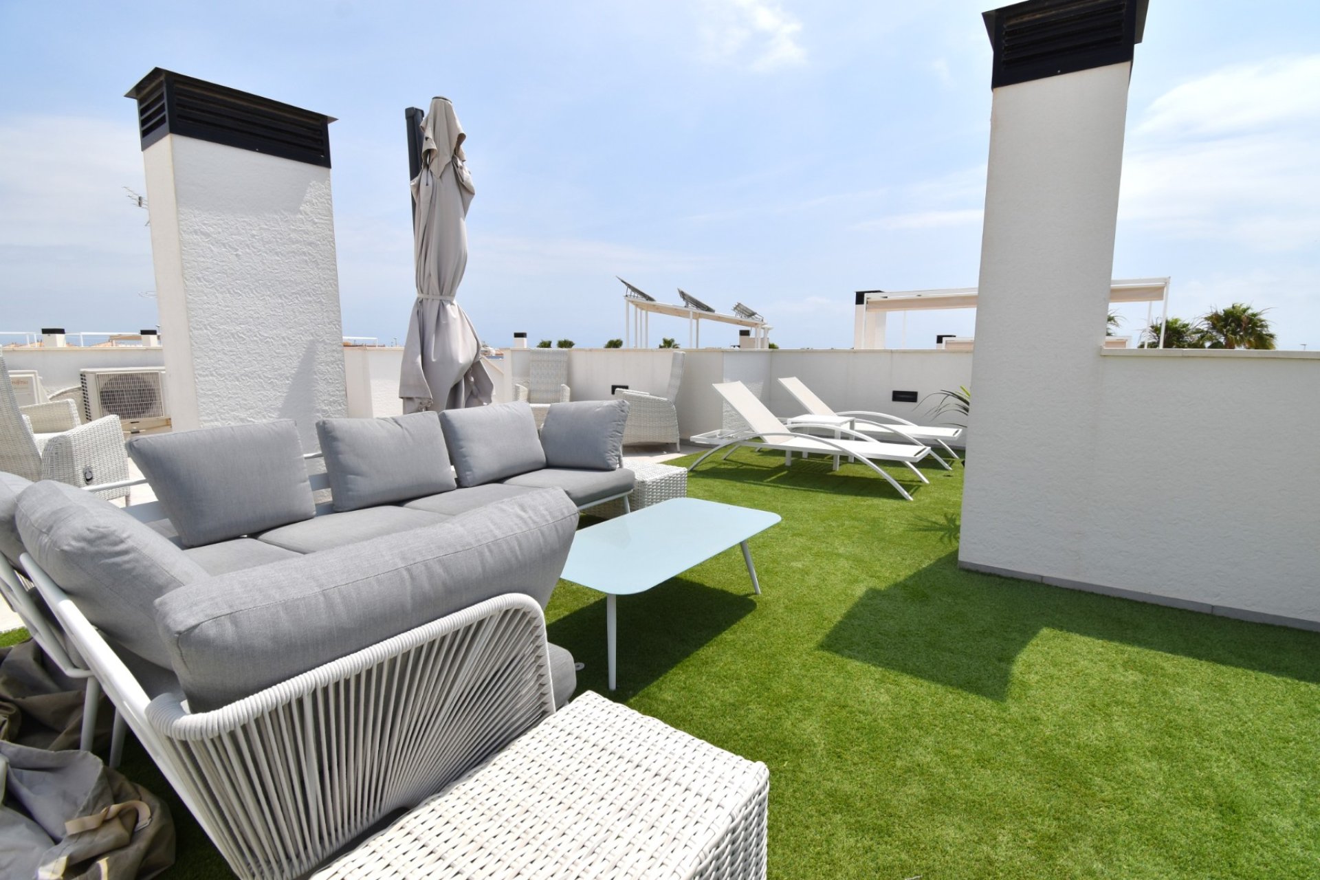 Resale - Villa -
Orihuela Costa - Lomas de Cabo Roig