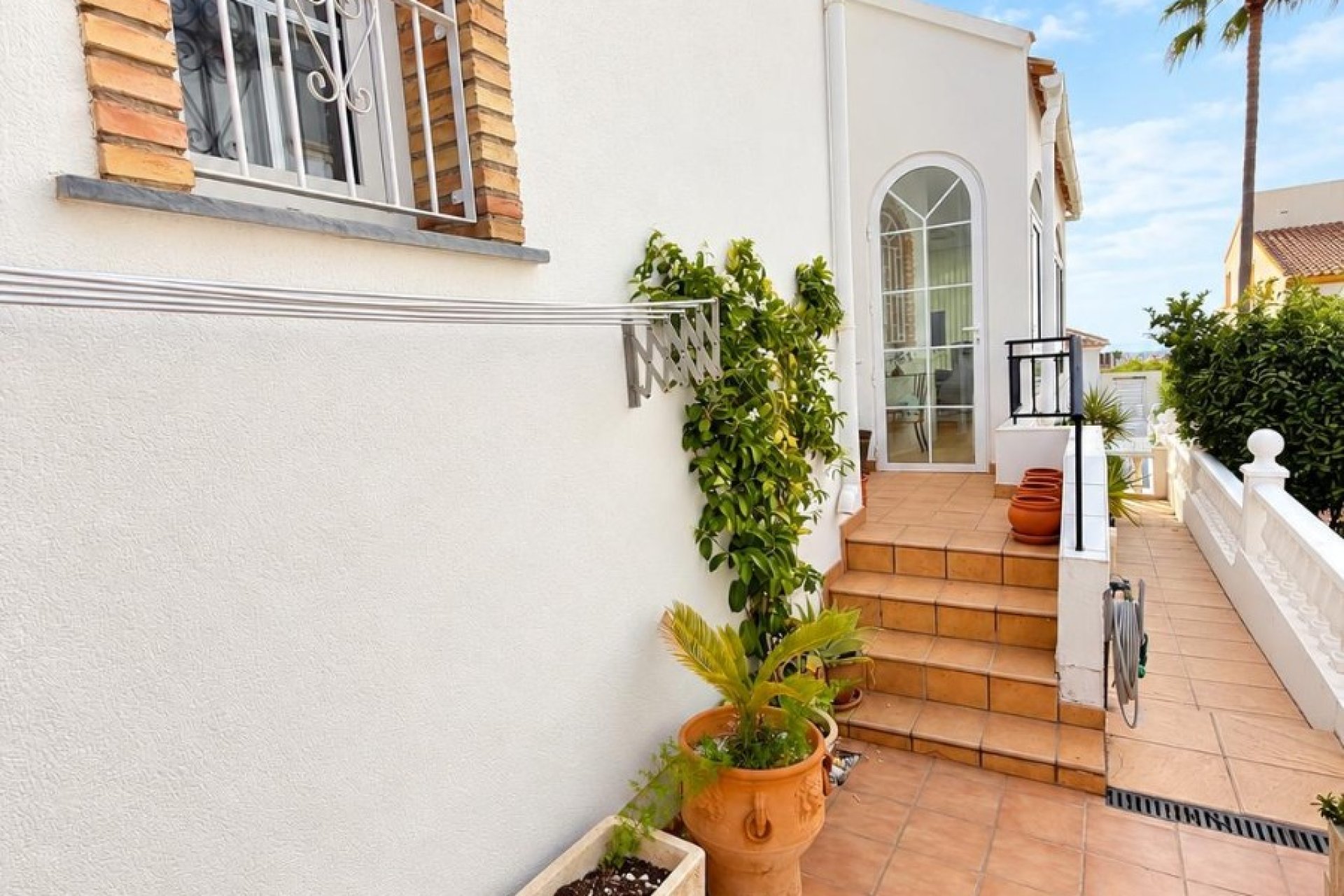 Resale - Villa -
Orihuela Costa - Lomas de Cabo Roig