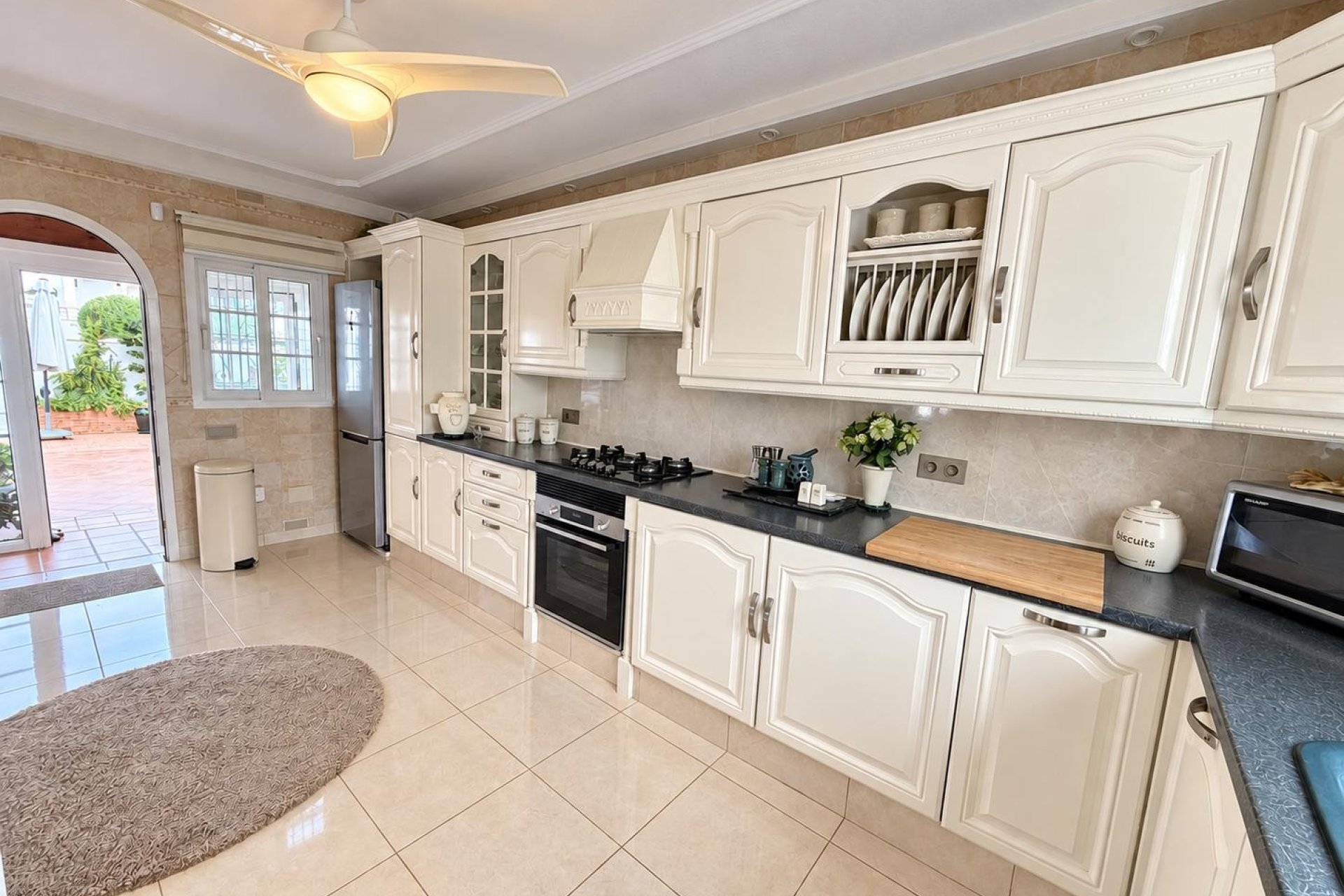 Resale - Villa -
Orihuela Costa - Lomas de Cabo Roig