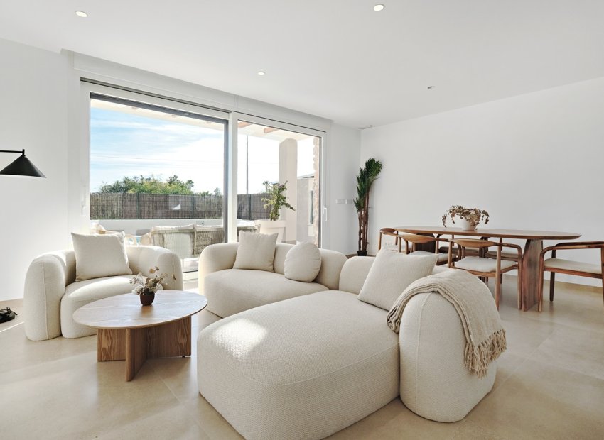 Resale - Villa -
Orihuela Costa - Lomas de Don Juan