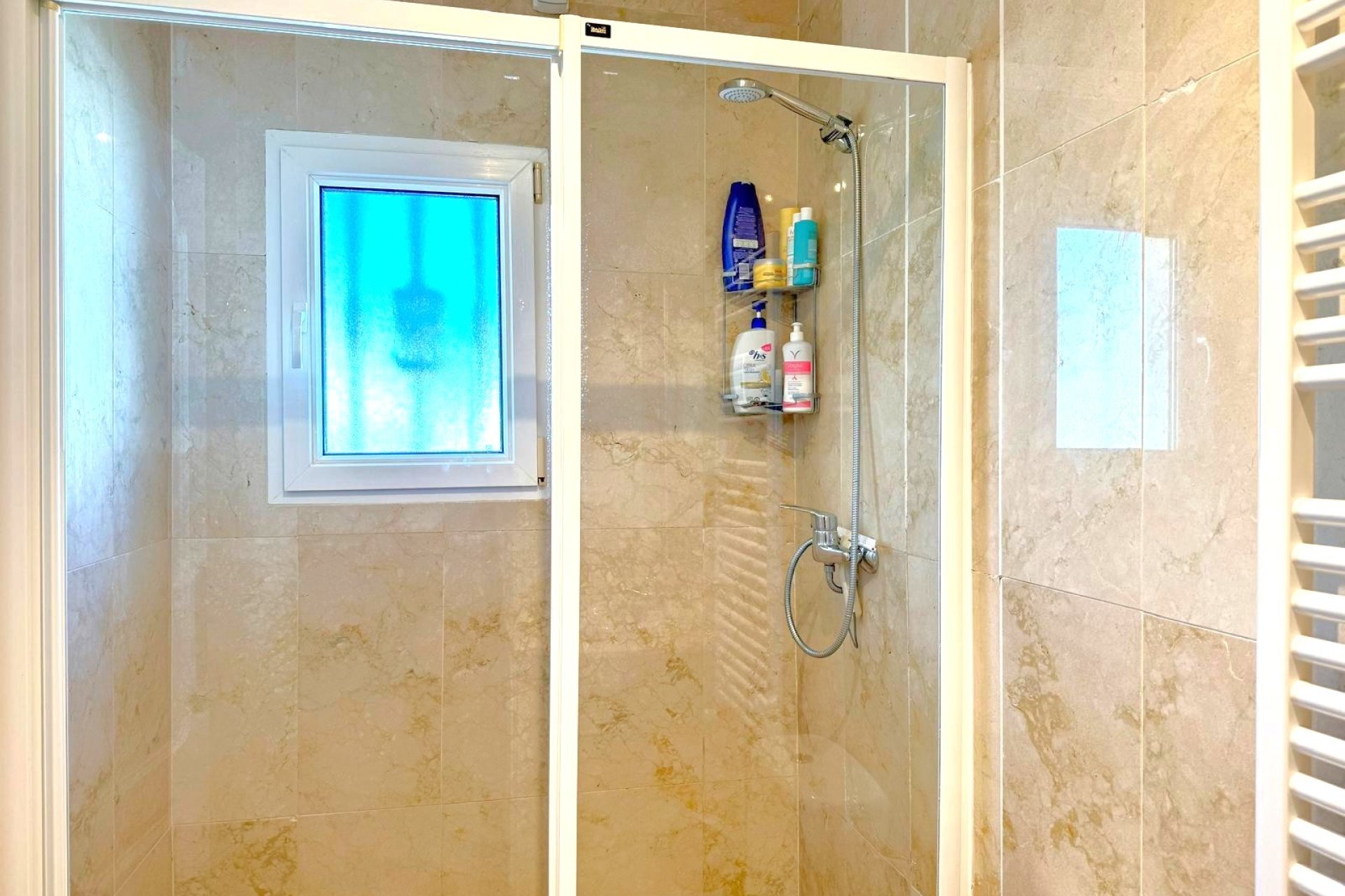 Resale - Villa -
Orihuela Costa - Los Dolses