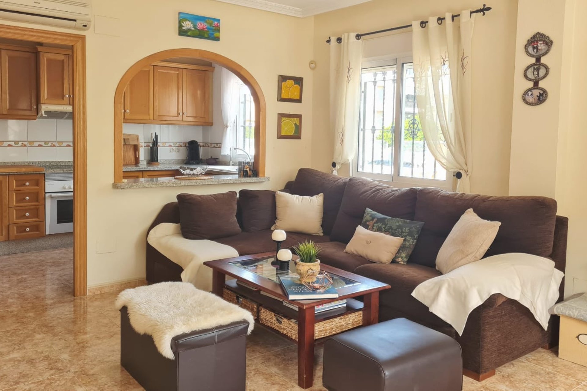 Resale - Villa -
Orihuela Costa - Los Dolses