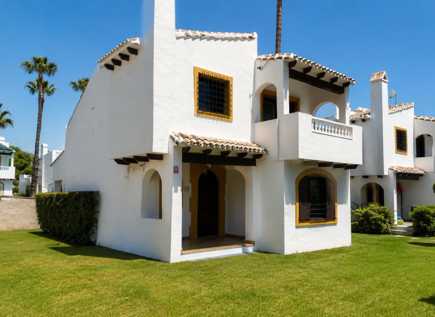 Resale - Villa -
Orihuela Costa - Los Dolses
