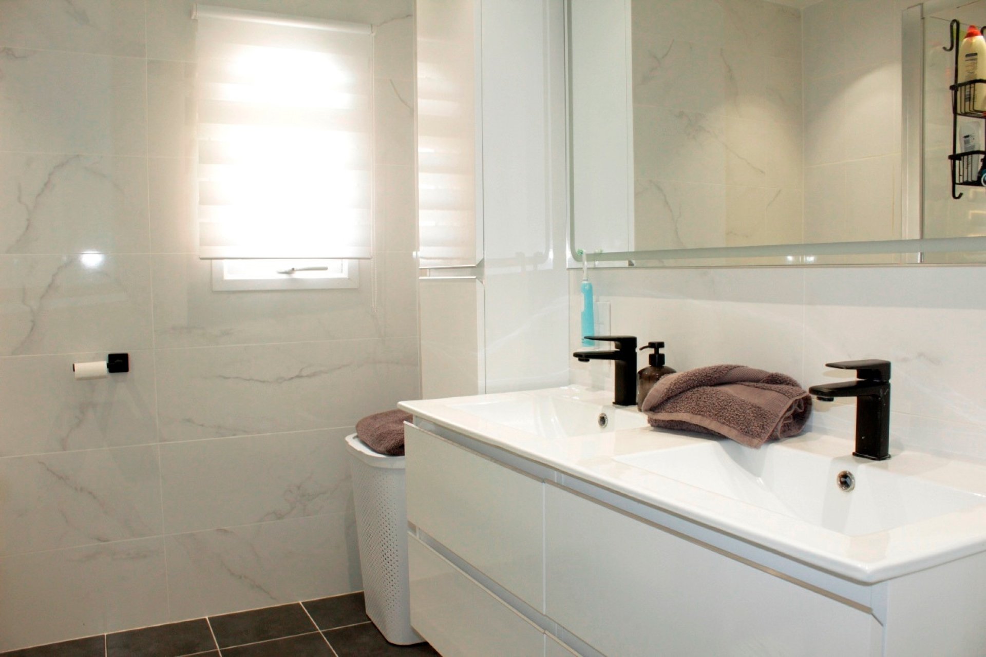 Resale - Villa -
Orihuela Costa - Villamartin Fortuna