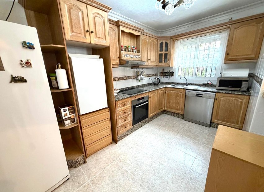 Resale - Villa -
Orihuela Costa - Villamartín-Las Filipinas