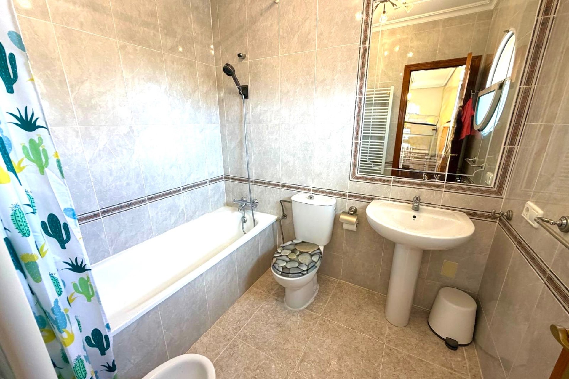 Resale - Villa -
Orihuela Costa - Villamartín-Las Filipinas