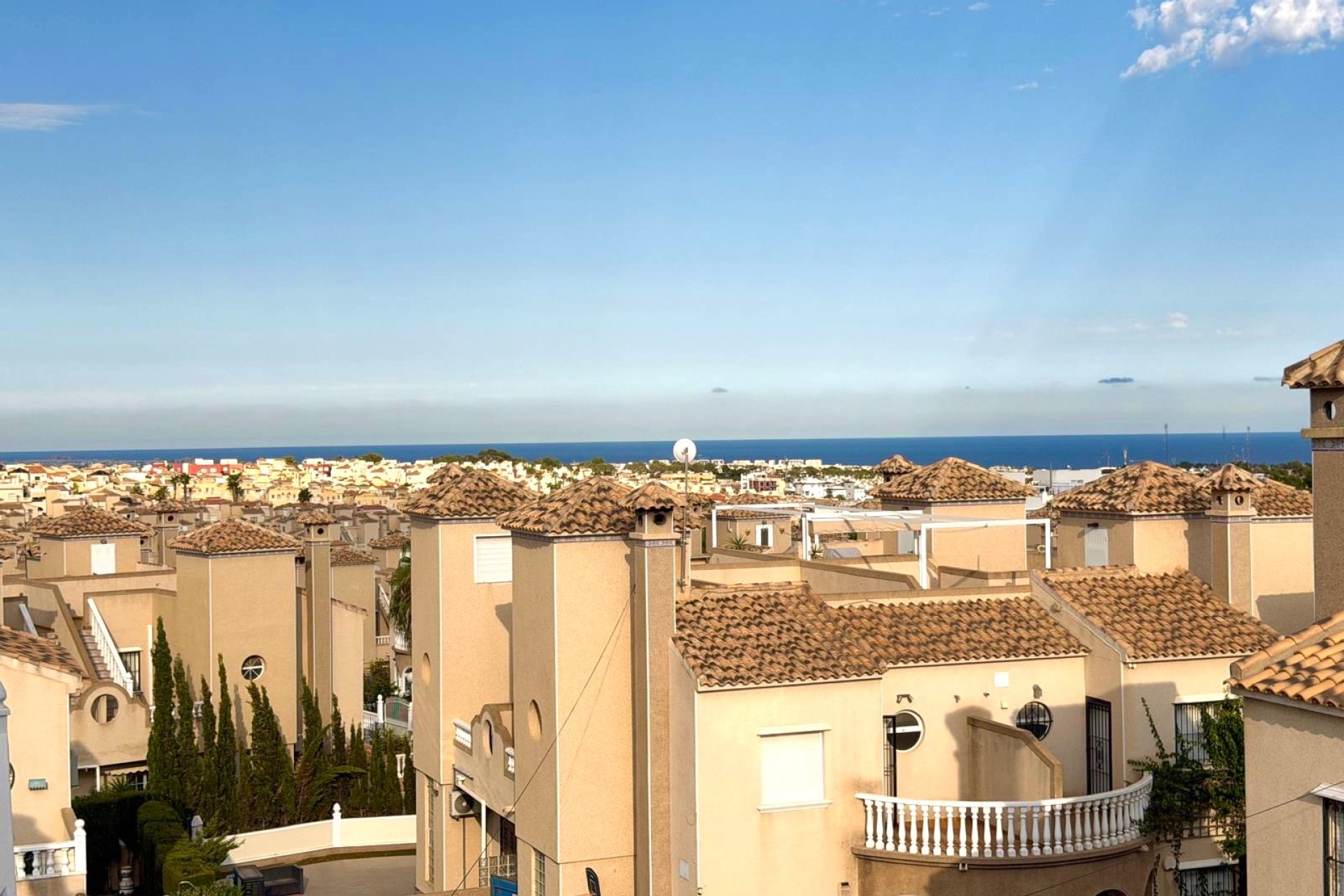 Resale - Villa -
Orihuela Costa - Villamartín-Las Filipinas