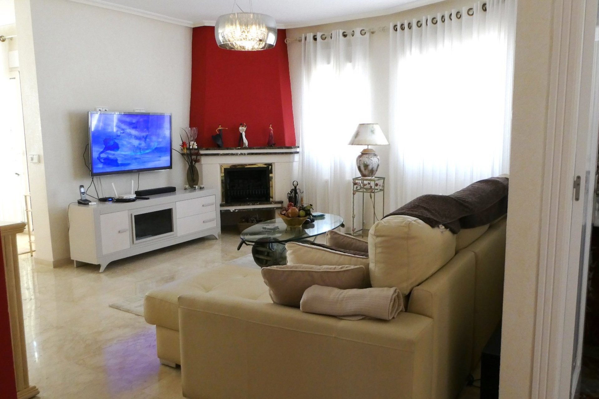 Resale - Villa -
Orihuela Costa - Villamartin Los Dolses