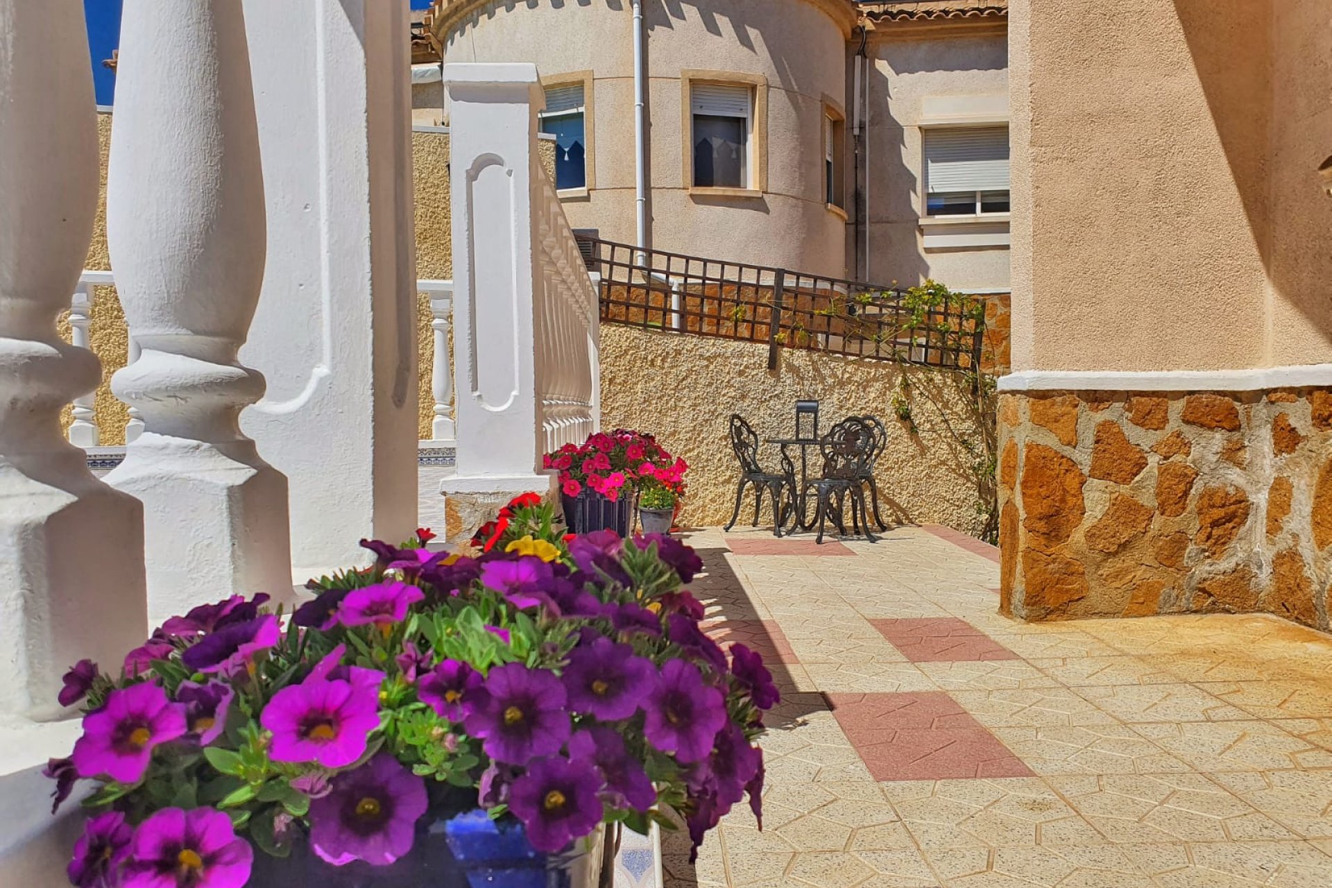 Resale - Villa -
Orihuela Costa - Villamartin