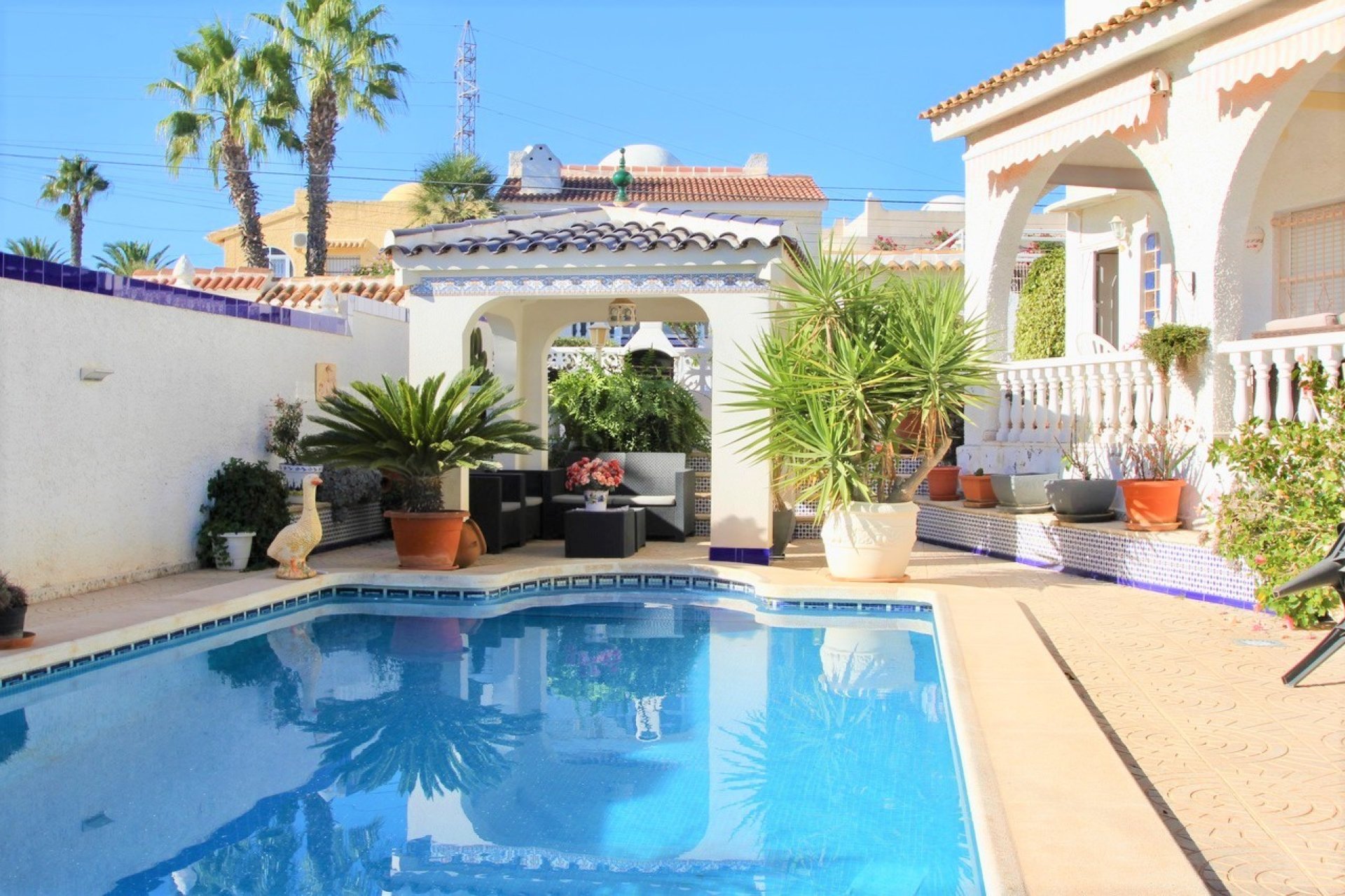 Resale - Villa -
Orihuela Costa - Villamartin