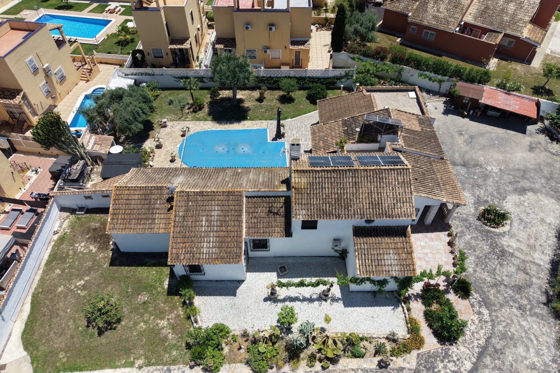 Resale - Villa -
Orihuela Costa - Villamartin