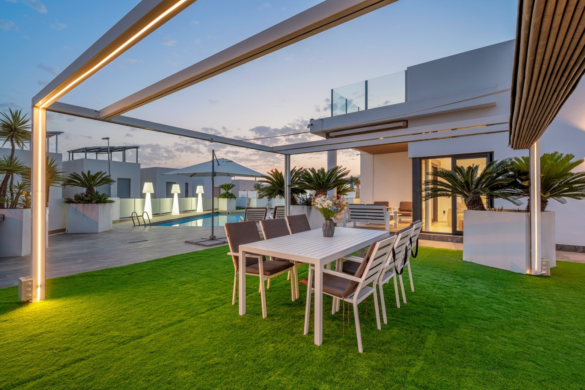 Resale - Villa -
Orihuela Costa - Villamartin