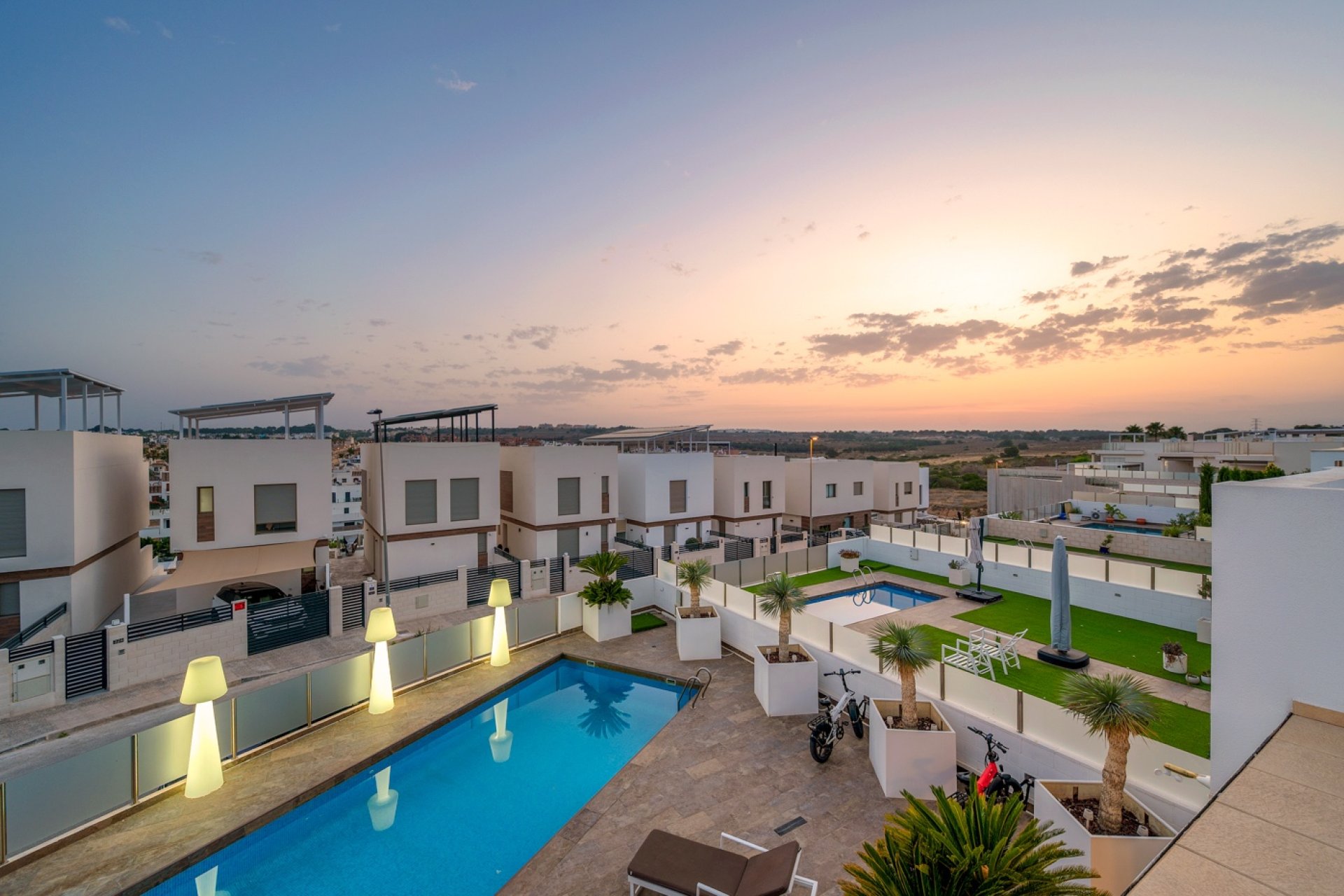 Resale - Villa -
Orihuela Costa - Villamartin