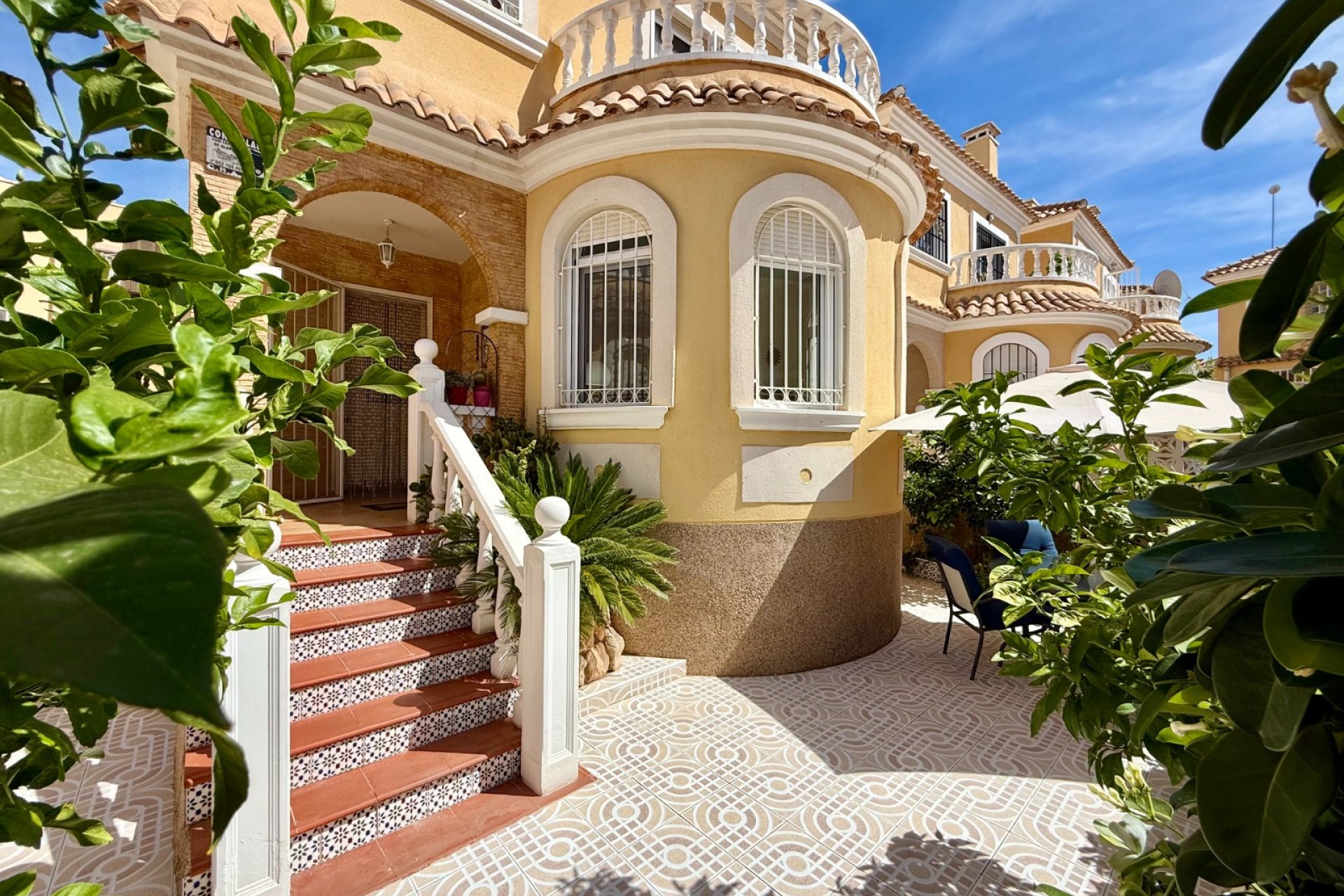 Resale - Villa -
Orihuela Costa - Villamartin