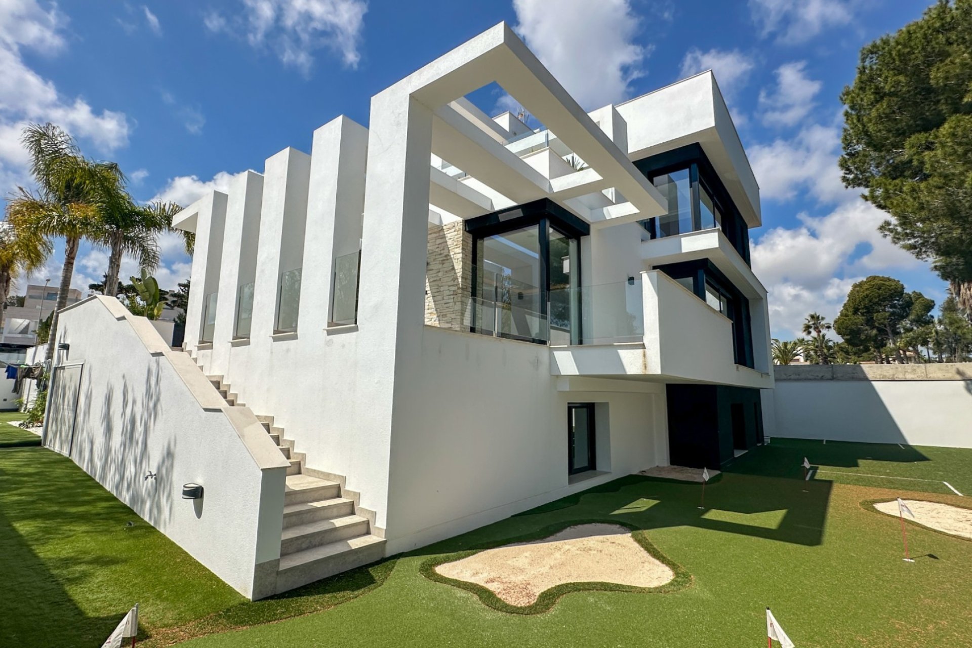 Resale - Villa -
Orihuela Costa - Villamartin