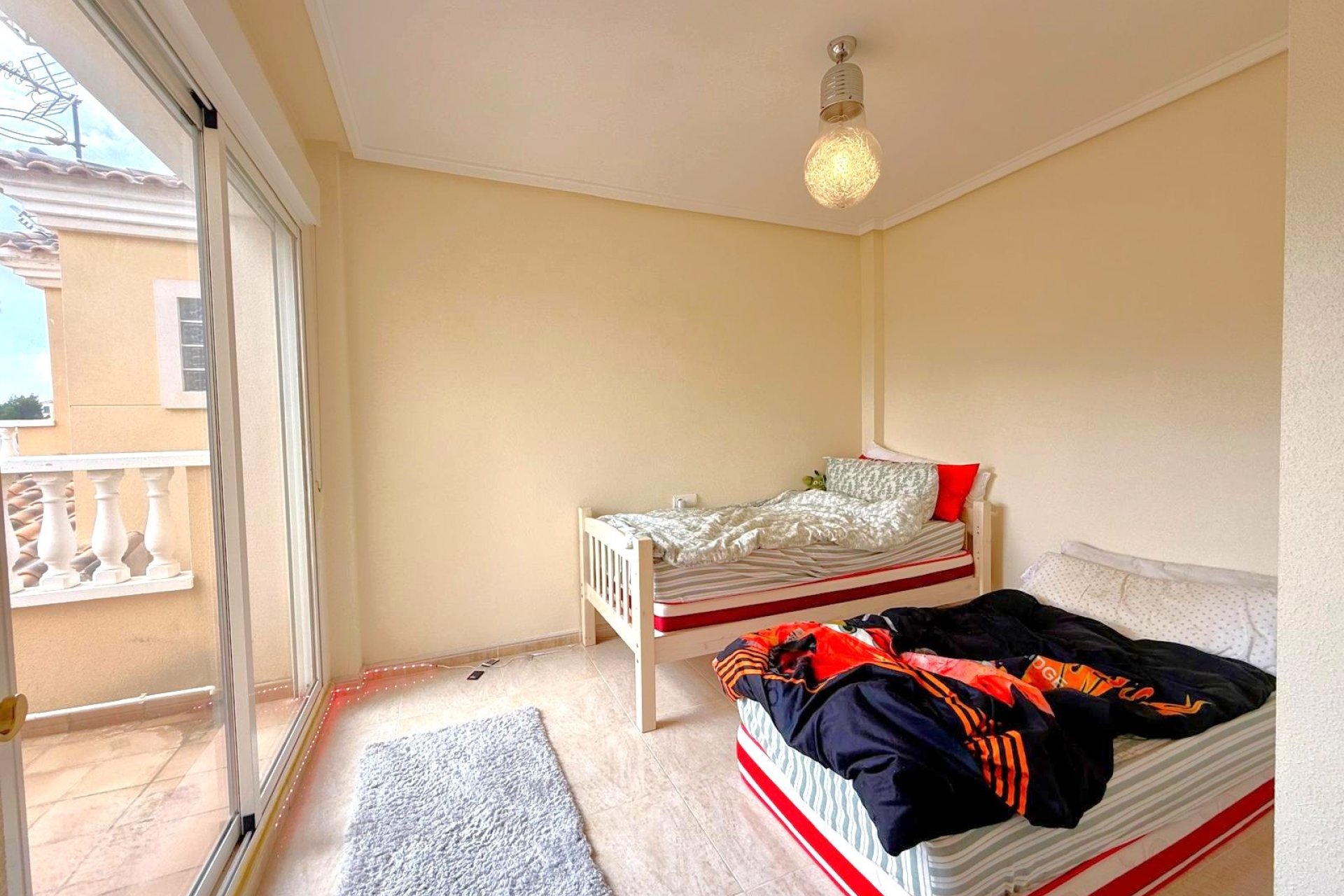Resale - Villa -
Orihuela Costa - Villamartin
