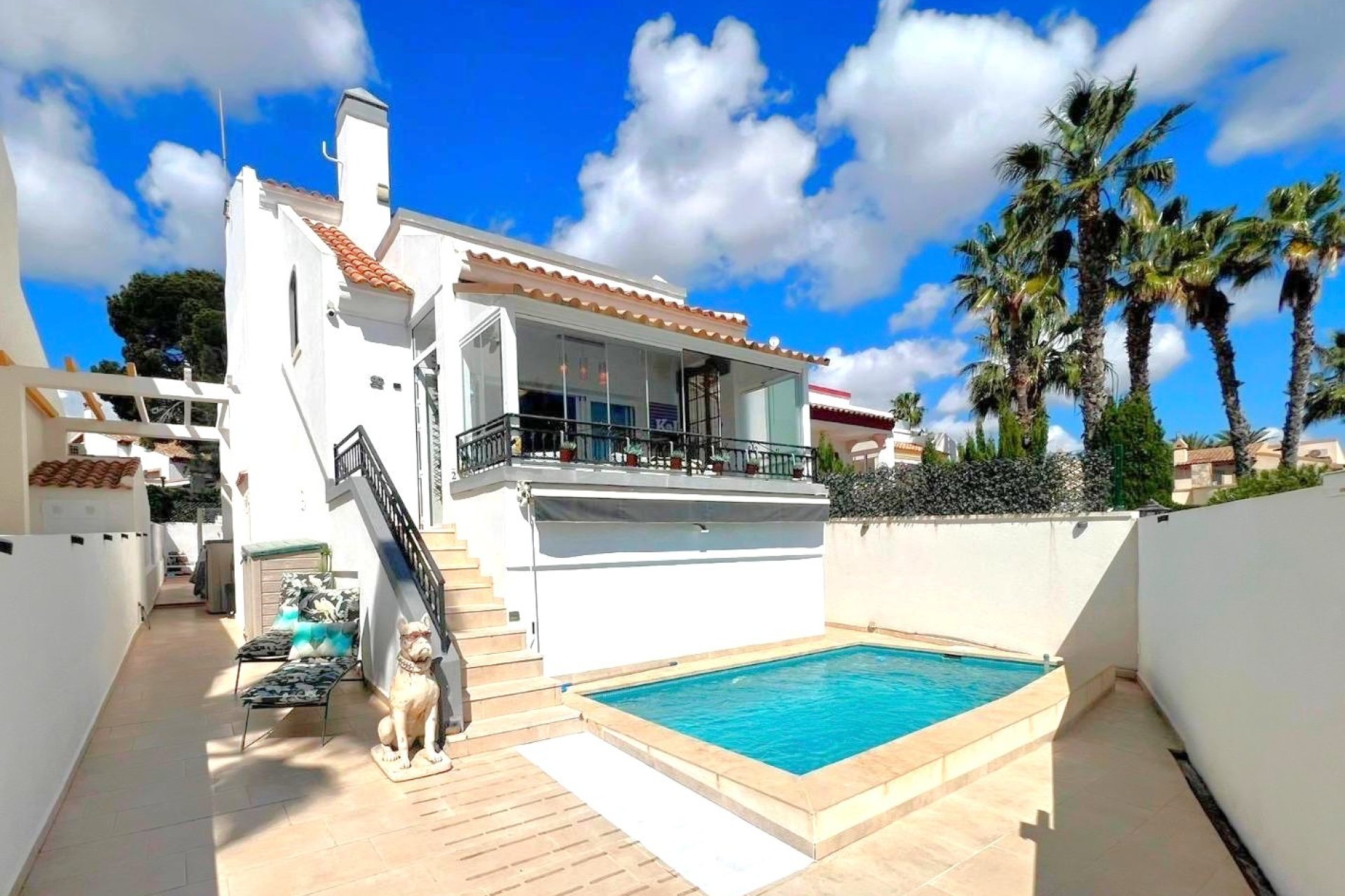 Resale - Villa -
Orihuela Costa - Villamartin