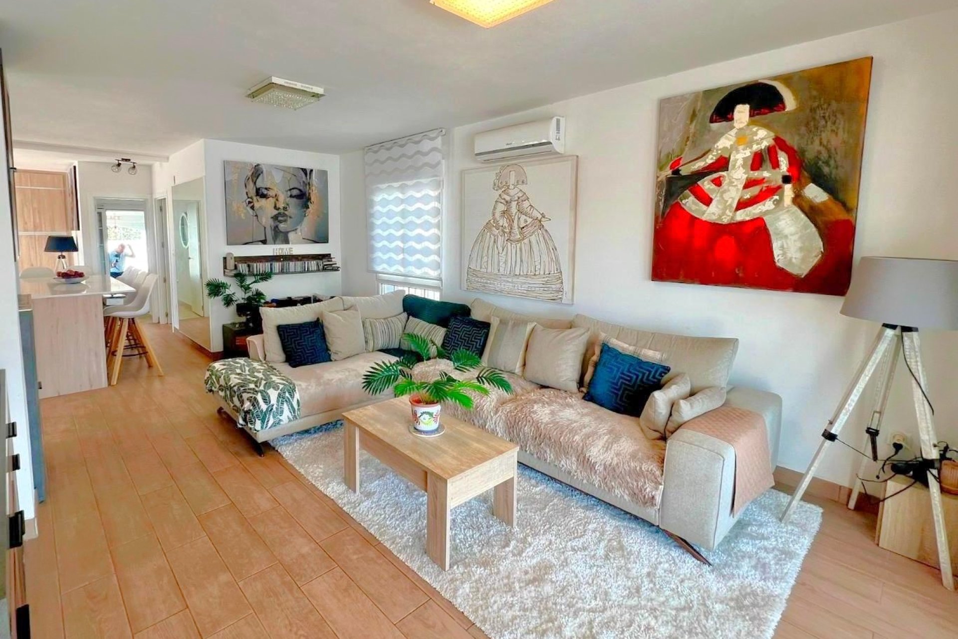 Resale - Villa -
Orihuela Costa - Villamartin