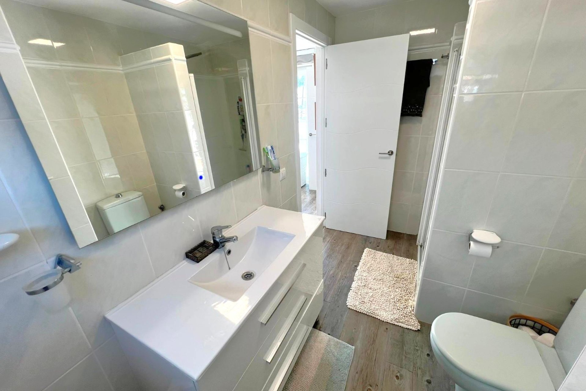 Resale - Villa -
Orihuela Costa - Villamartin