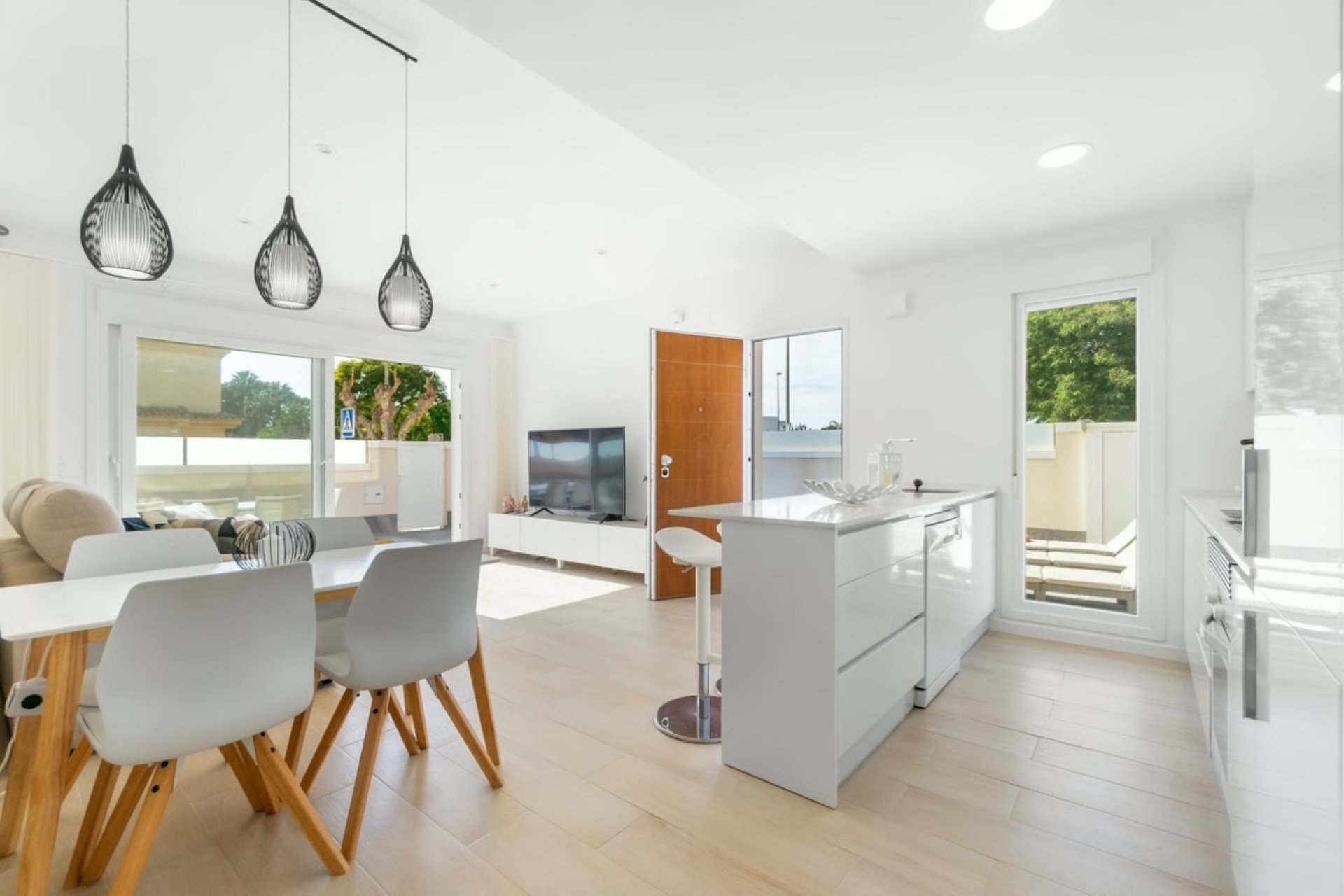Resale - Villa -
Pilar de la Horadada