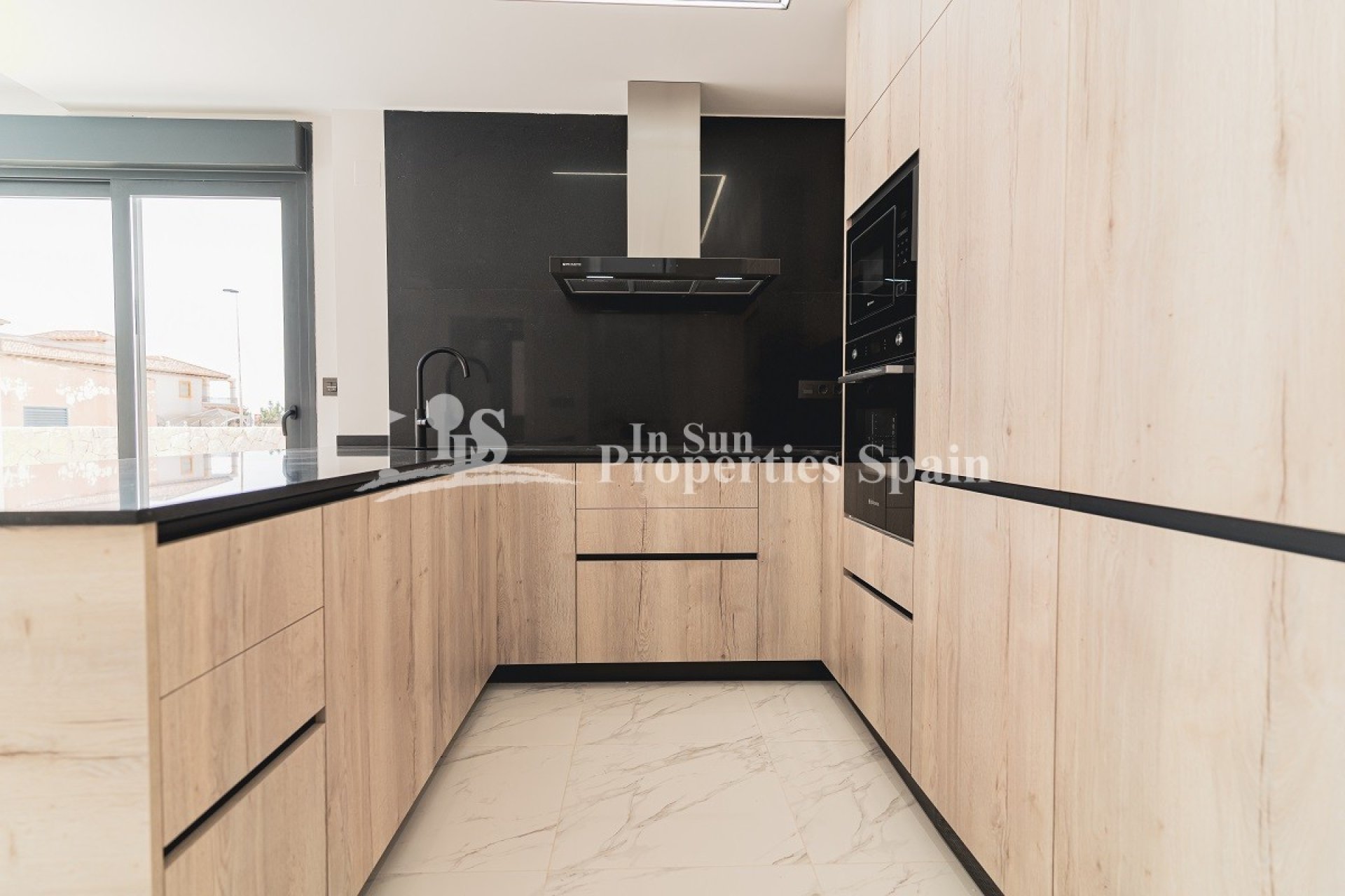 Resale - Villa -
Pilar de la Horadada