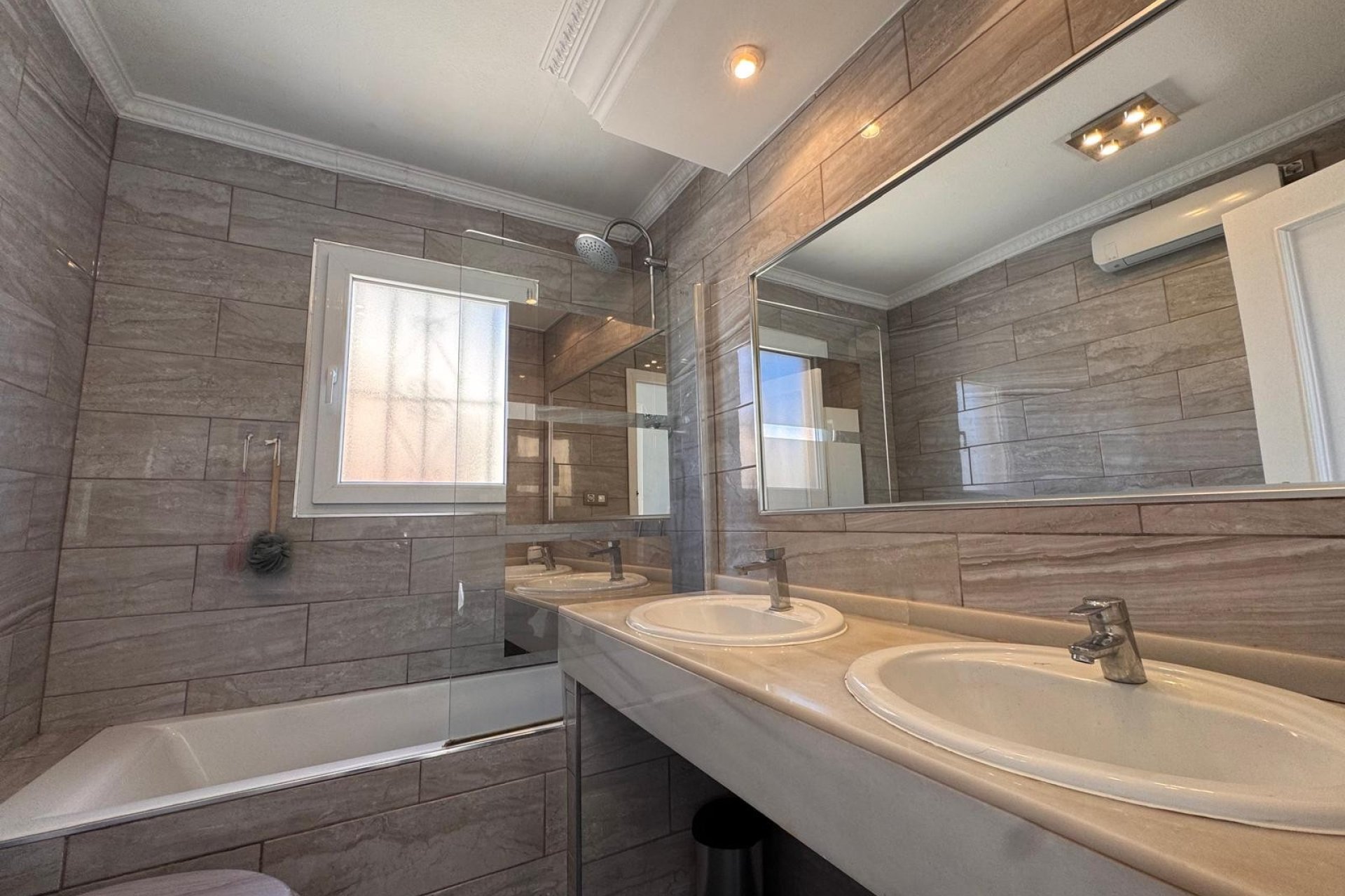 Resale - Villa -
San Miguel de Salinas - Blue Lagoon