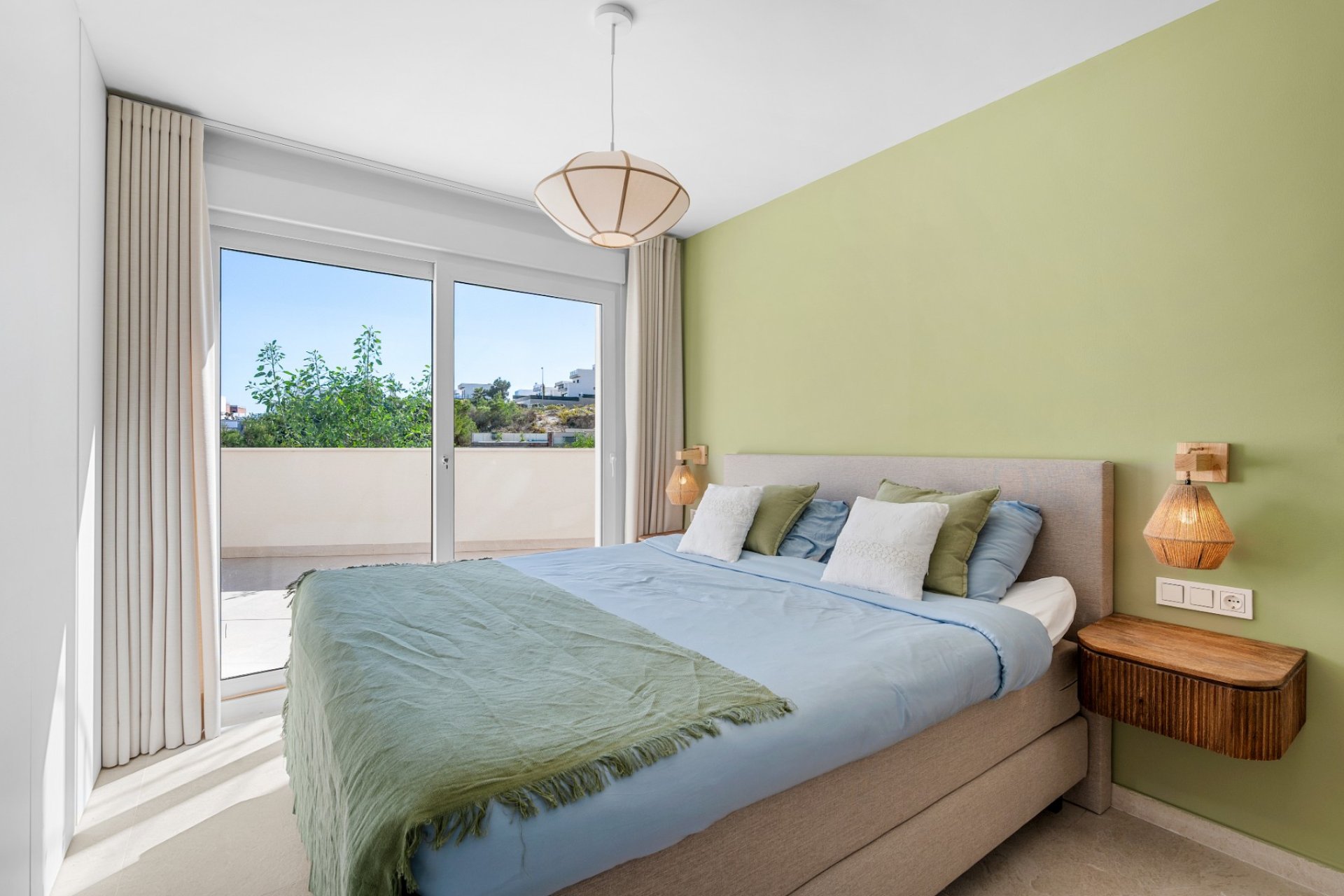 Resale - Villa -
San Miguel de Salinas - San Miguel