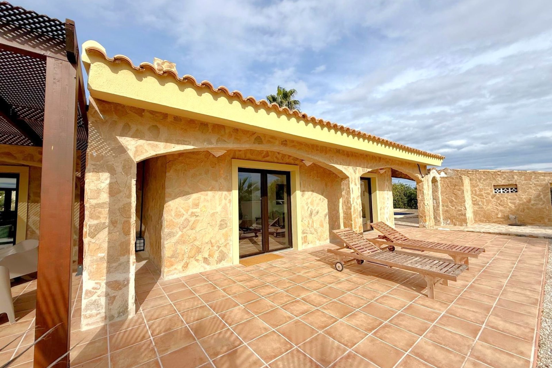 Resale - Villa -
San Miguel de Salinas