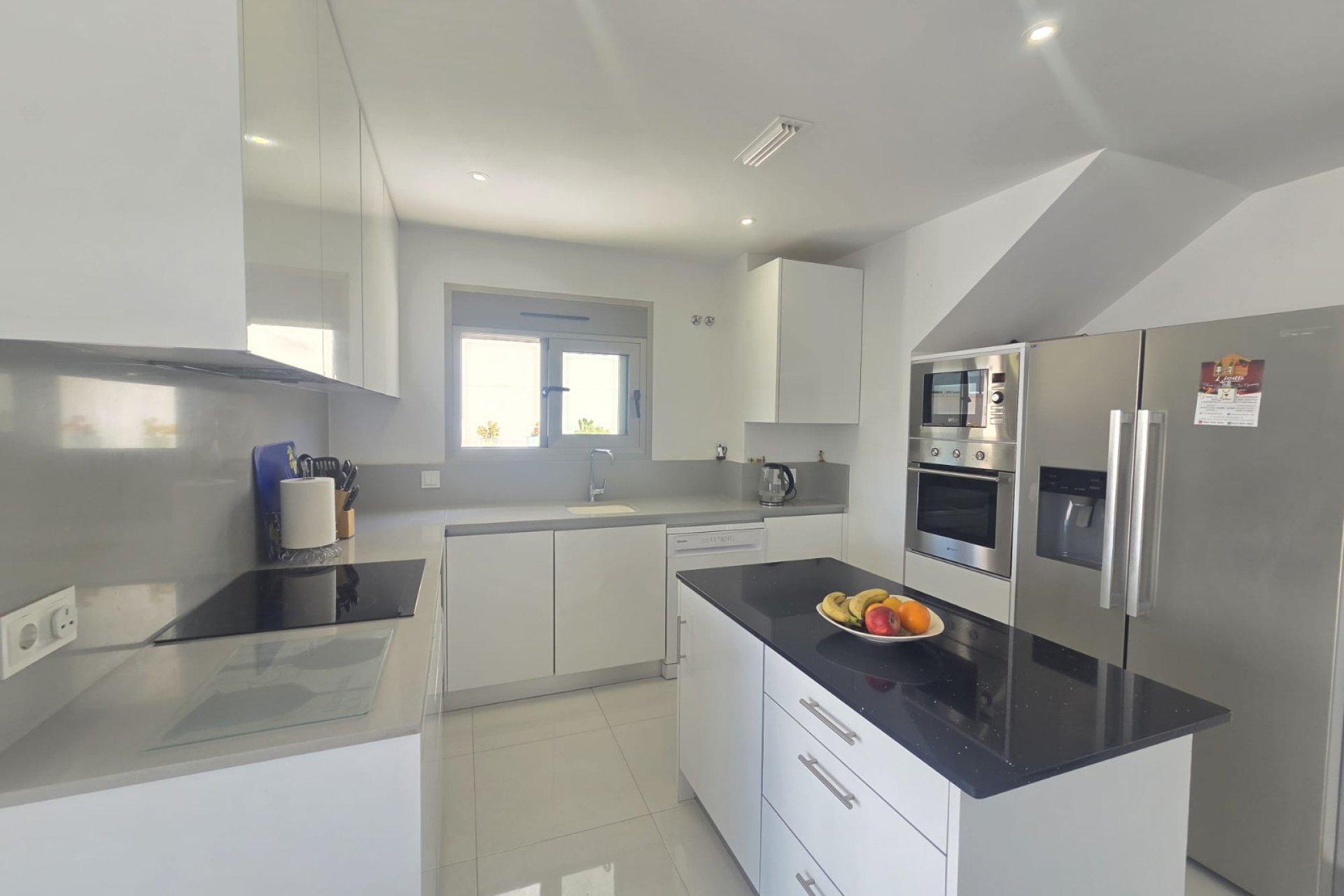Resale - Villa -
San Miguel de Salinas