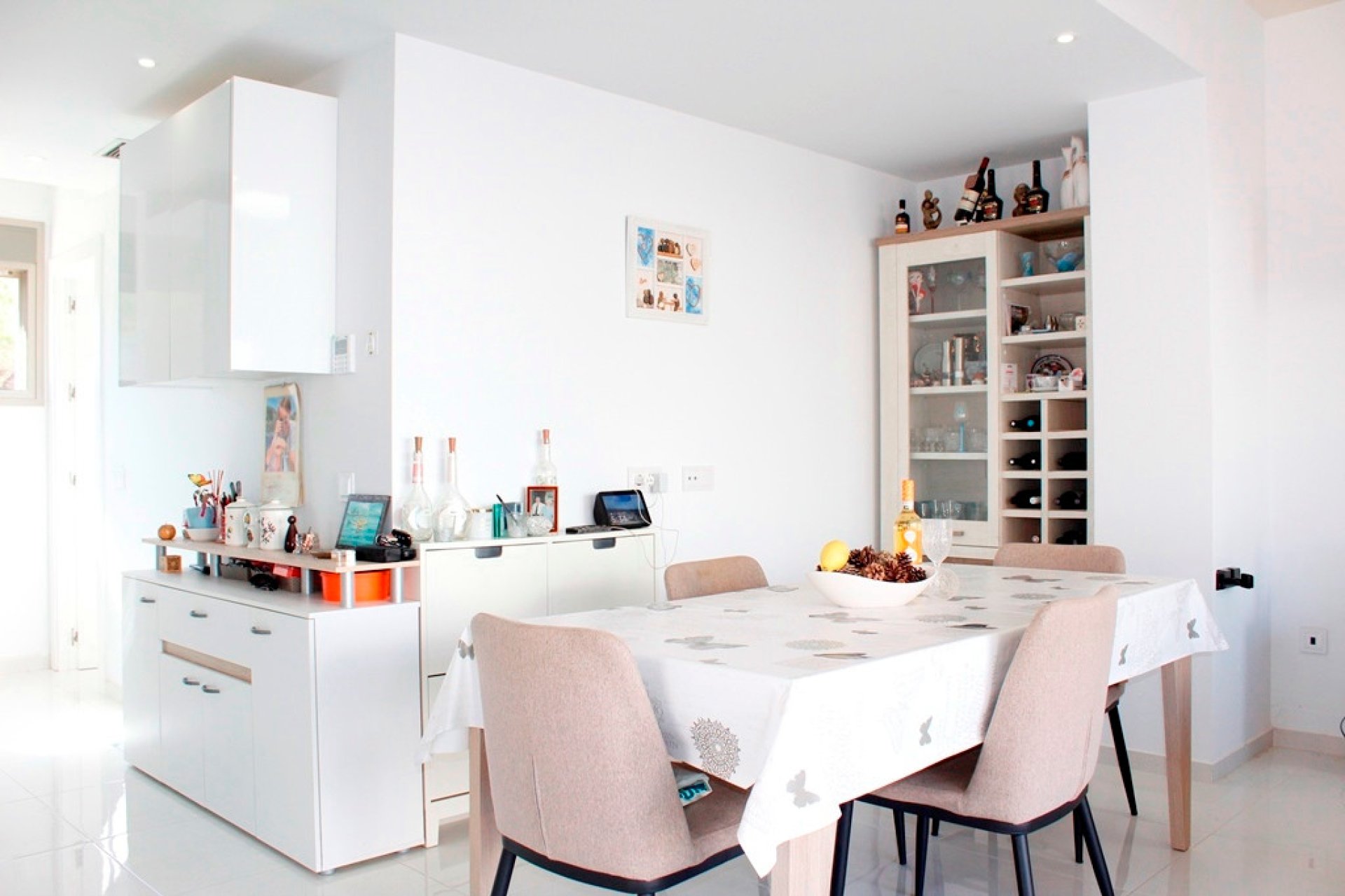 Resale - Villa -
San Miguel de Salinas