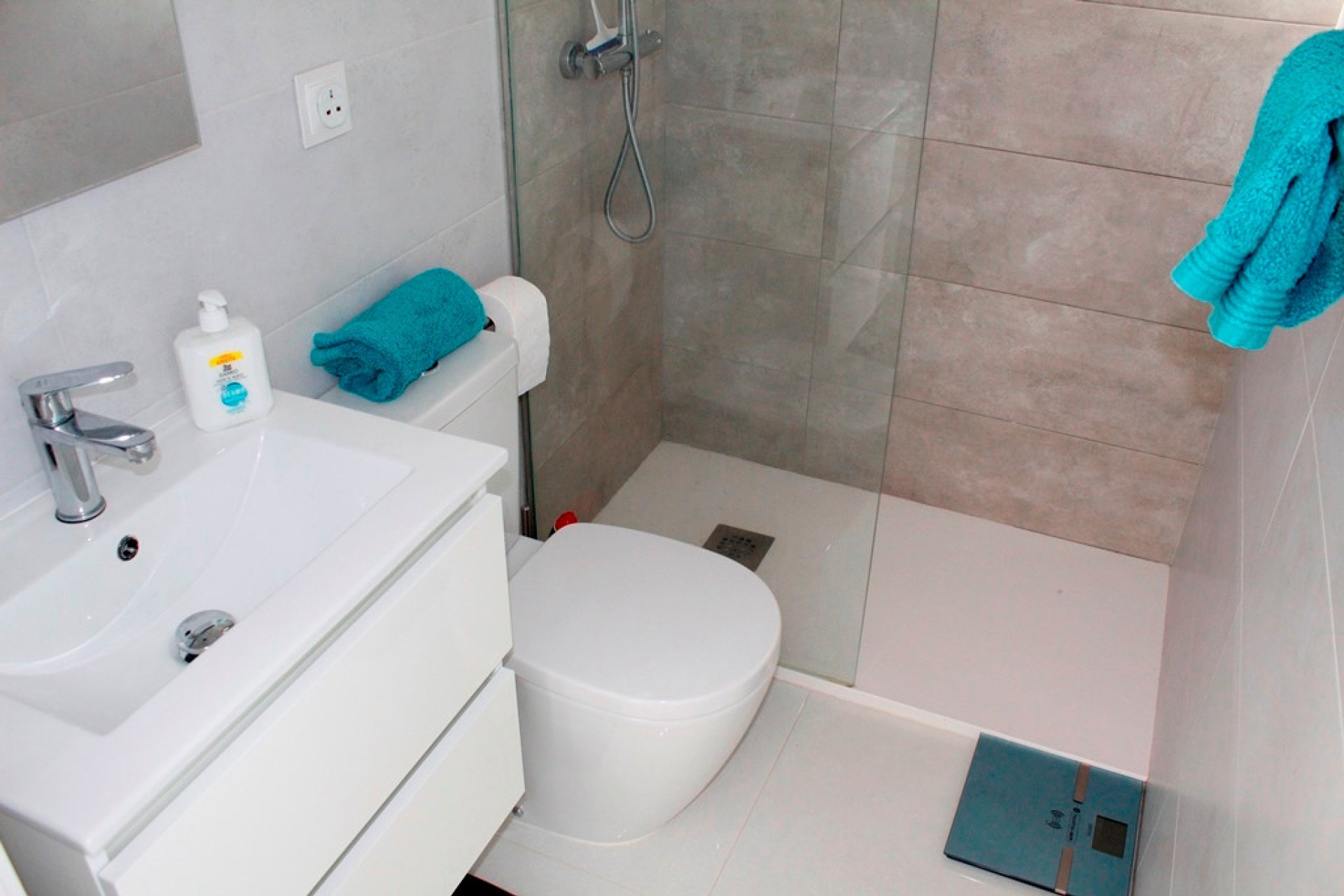 Resale - Villa -
San Miguel de Salinas