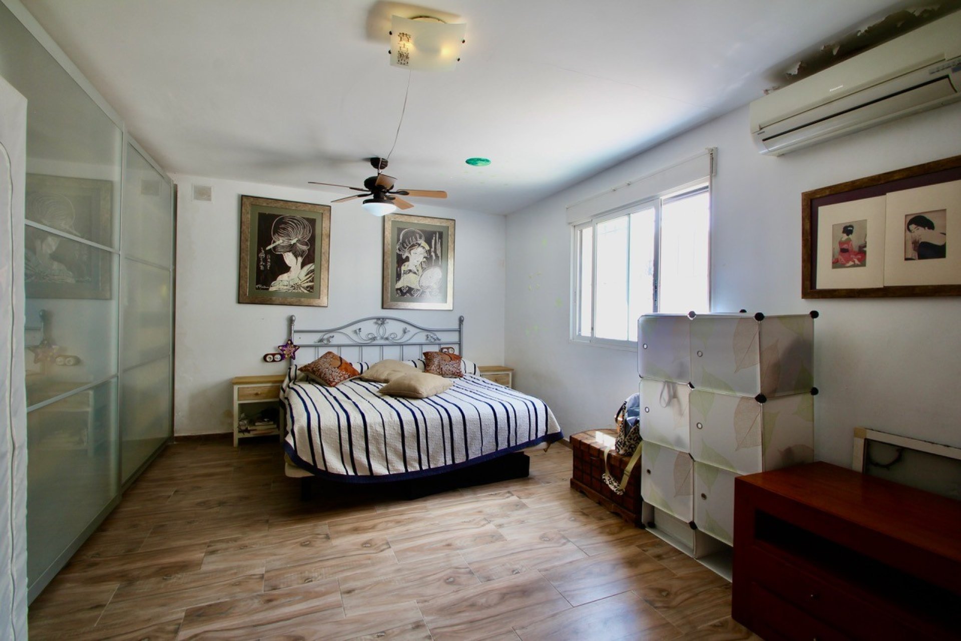 Resale - Villa -
Sucina
