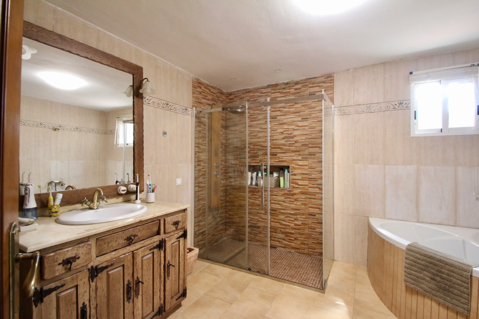 Resale - Villa -
Sucina
