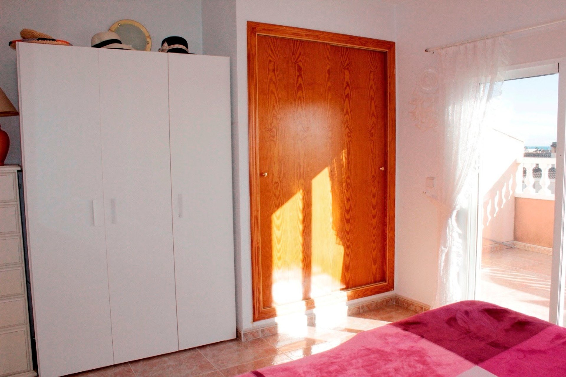 Resale - Villa -
Torre de la Horadada