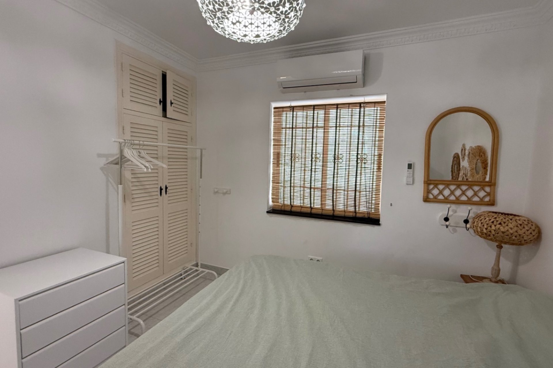 Resale - Villa -
Torrevieja - Costa Blanca Sur