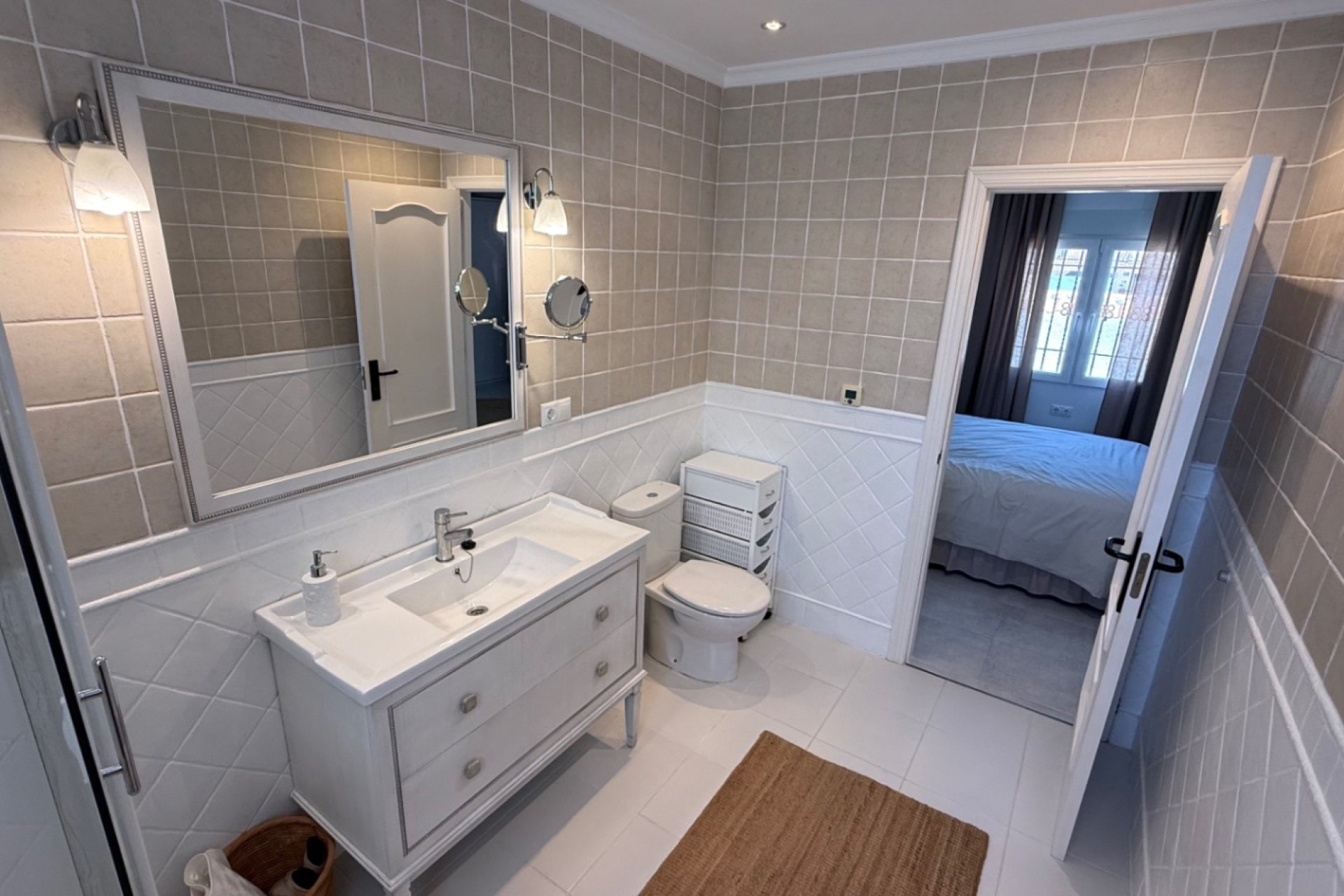 Resale - Villa -
Torrevieja - Costa Blanca Sur