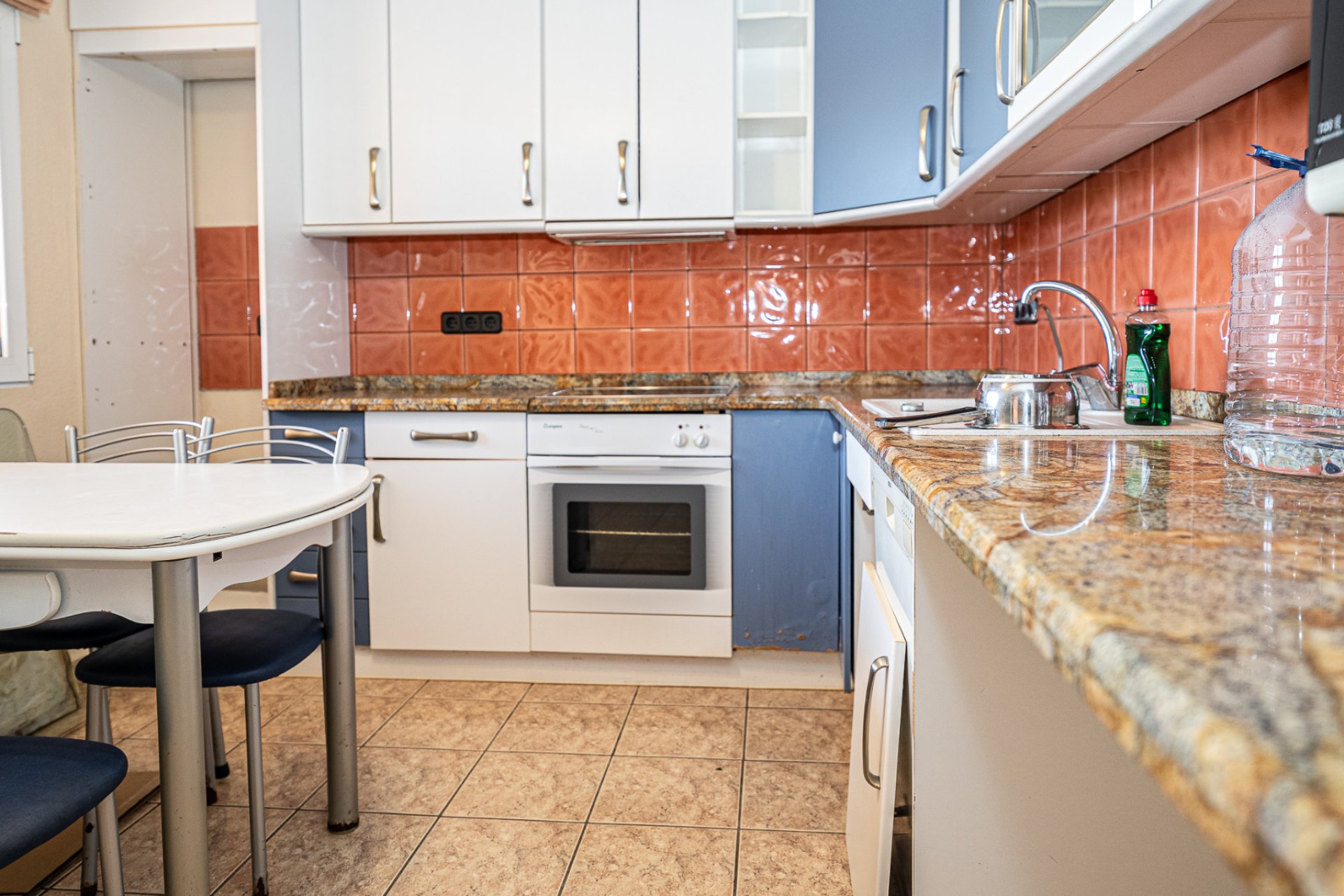 Resale - Villa -
Torrevieja - El Chaparral