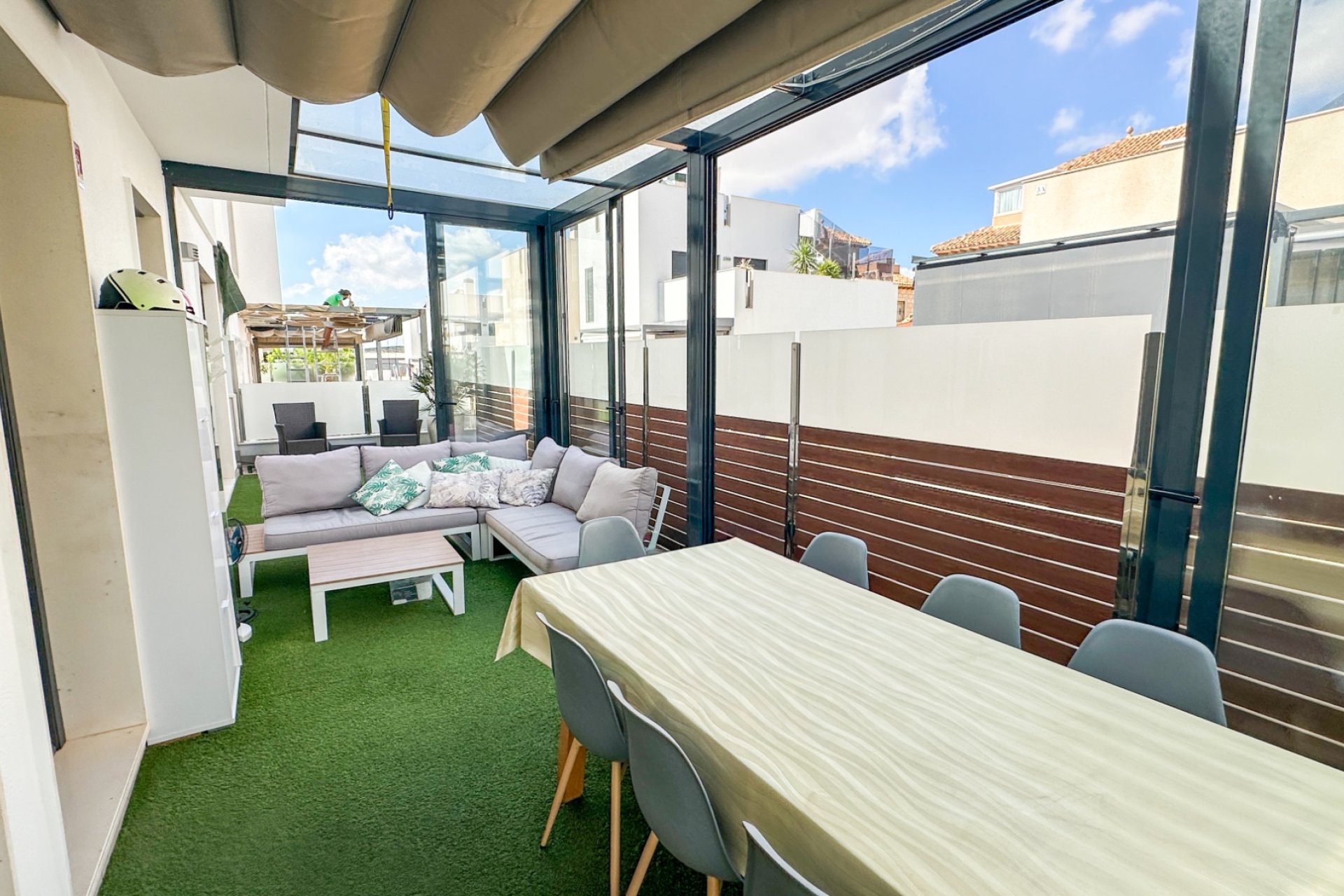Resale - Villa -
Torrevieja - Nueva Torrevieja - Aguas Nuevas