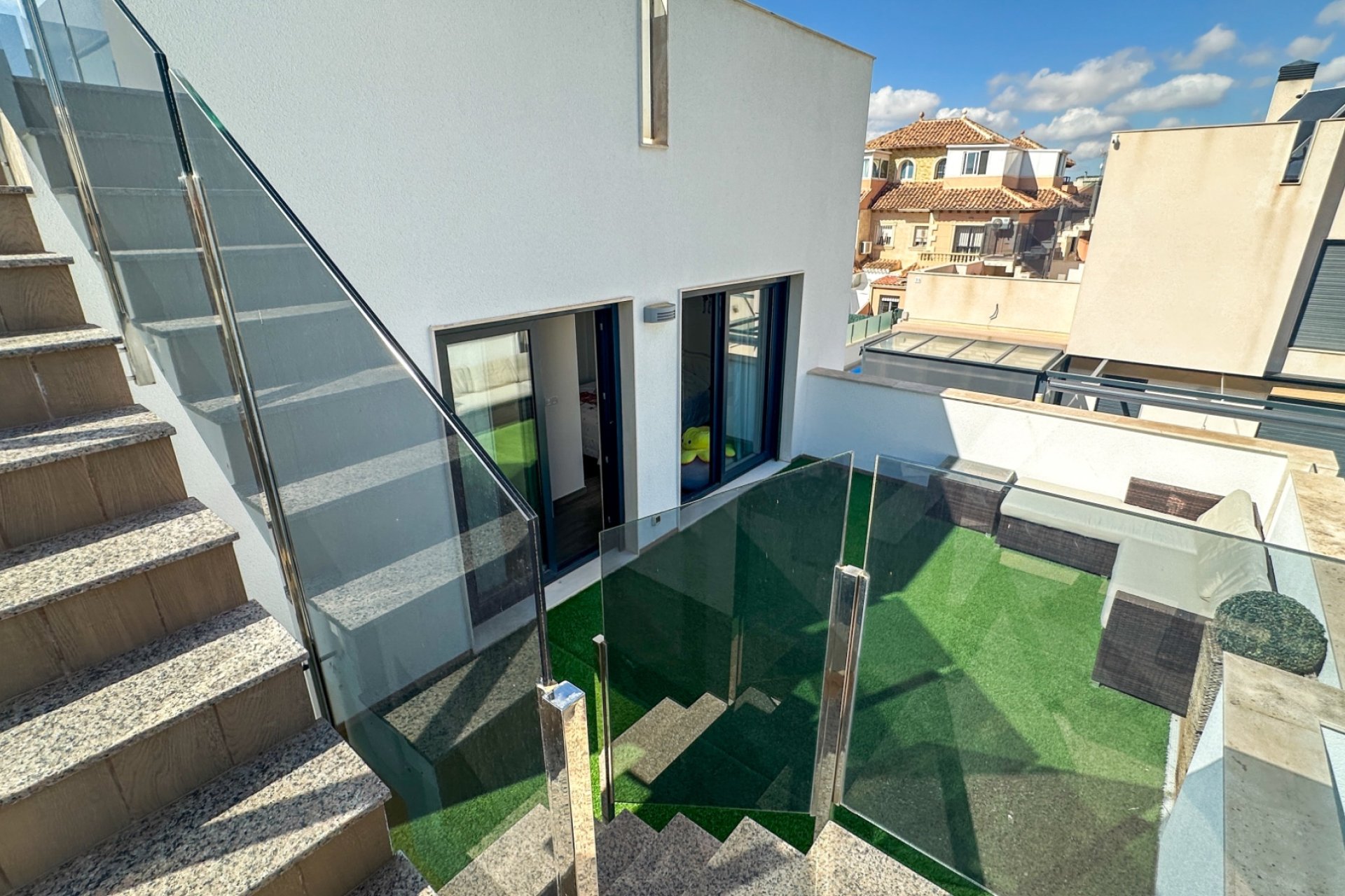 Resale - Villa -
Torrevieja - Nueva Torrevieja - Aguas Nuevas