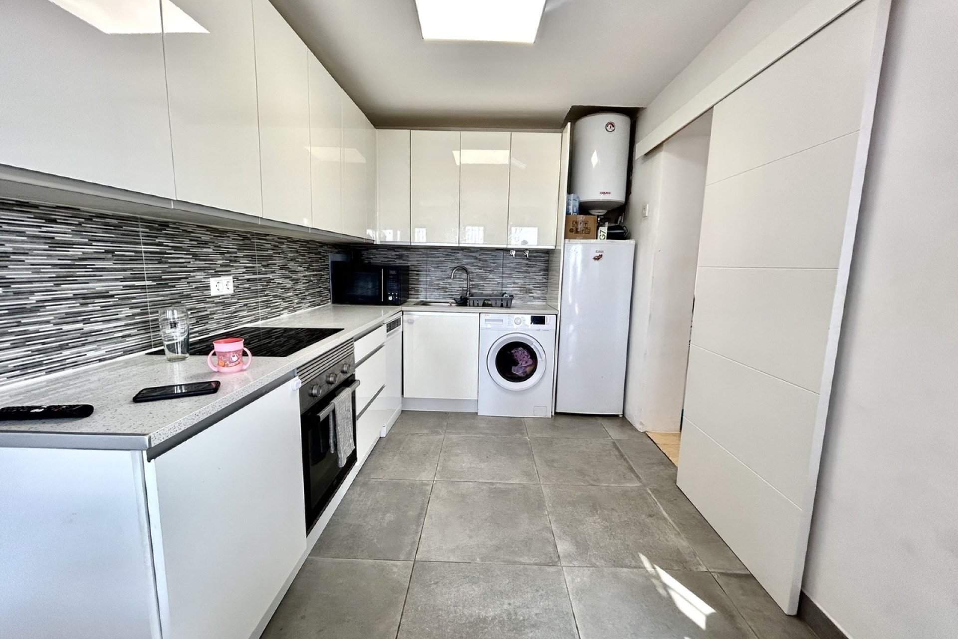 Resale - Villa -
Villamartín - Blue Lagoon