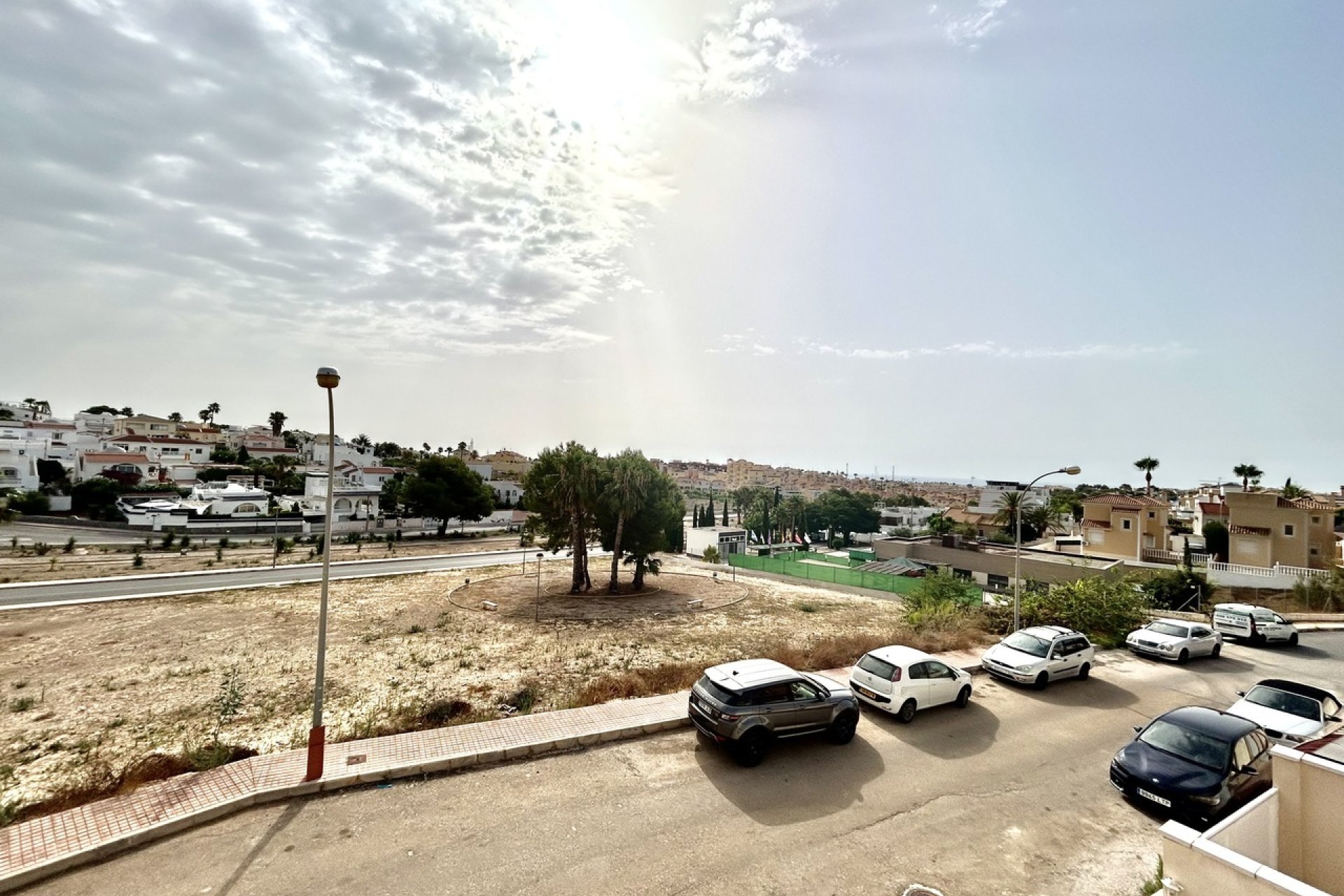 Resale - Villa -
Villamartín - Blue Lagoon