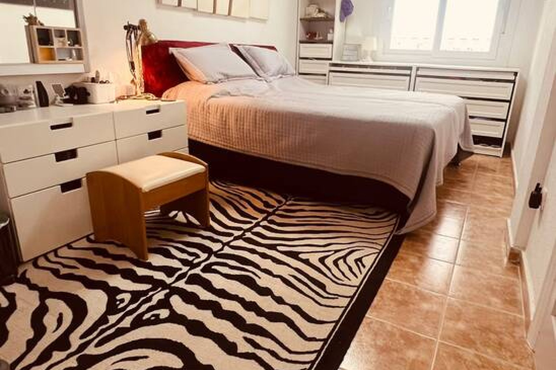 Resale - Villa -
Villamartín - Costa Blanca