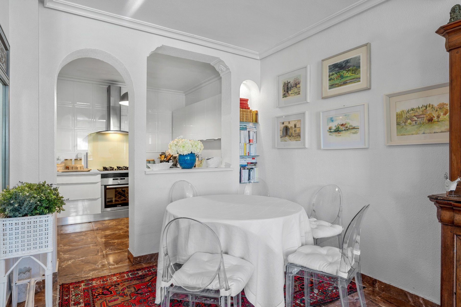 Resale - Villa -
Villamartin - Costa Blanca
