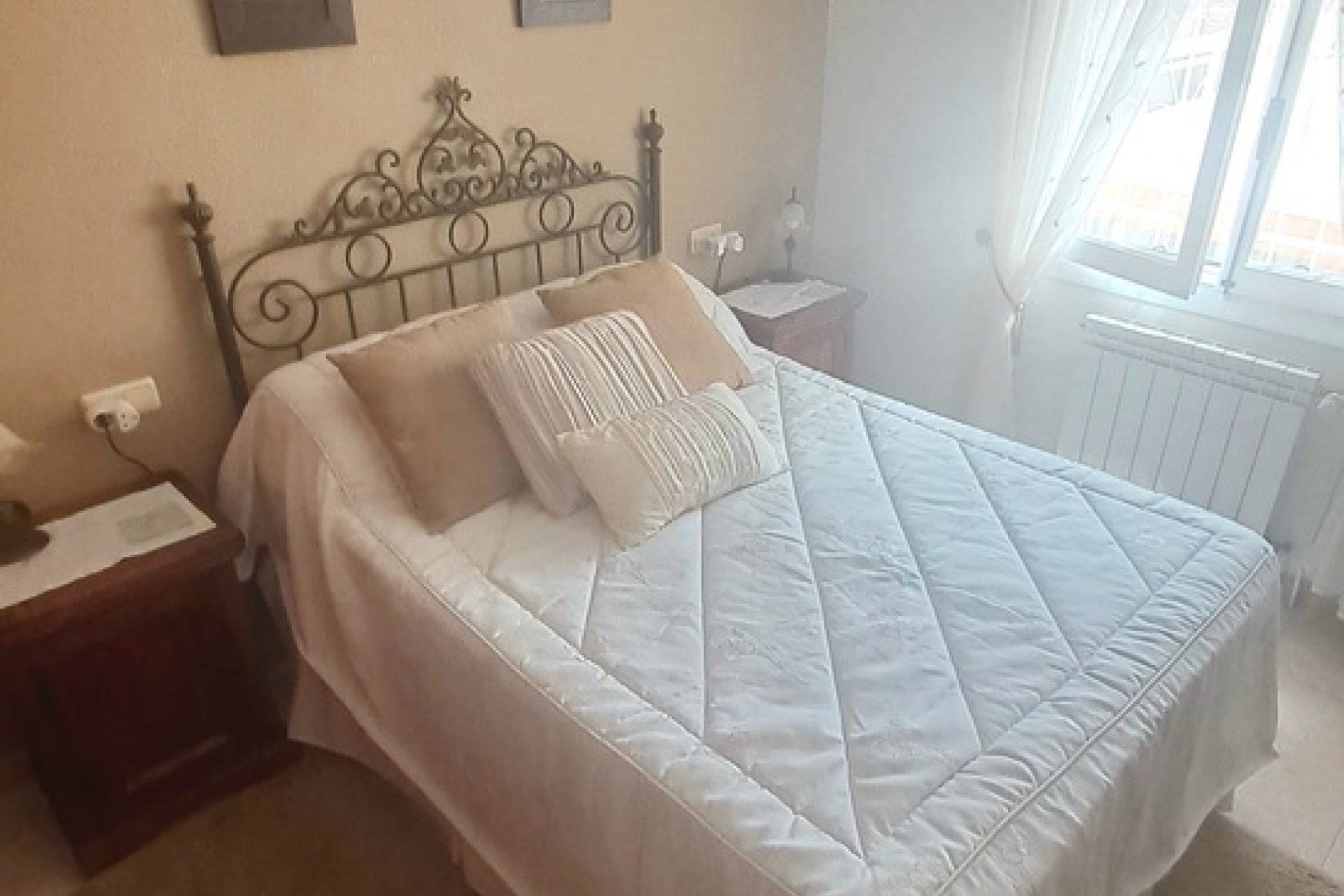 Resale - Villa -
Villamartín - El Presidente