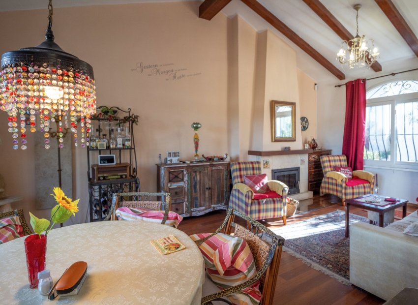 Resale - Villa -
Villamartin - Fortuna