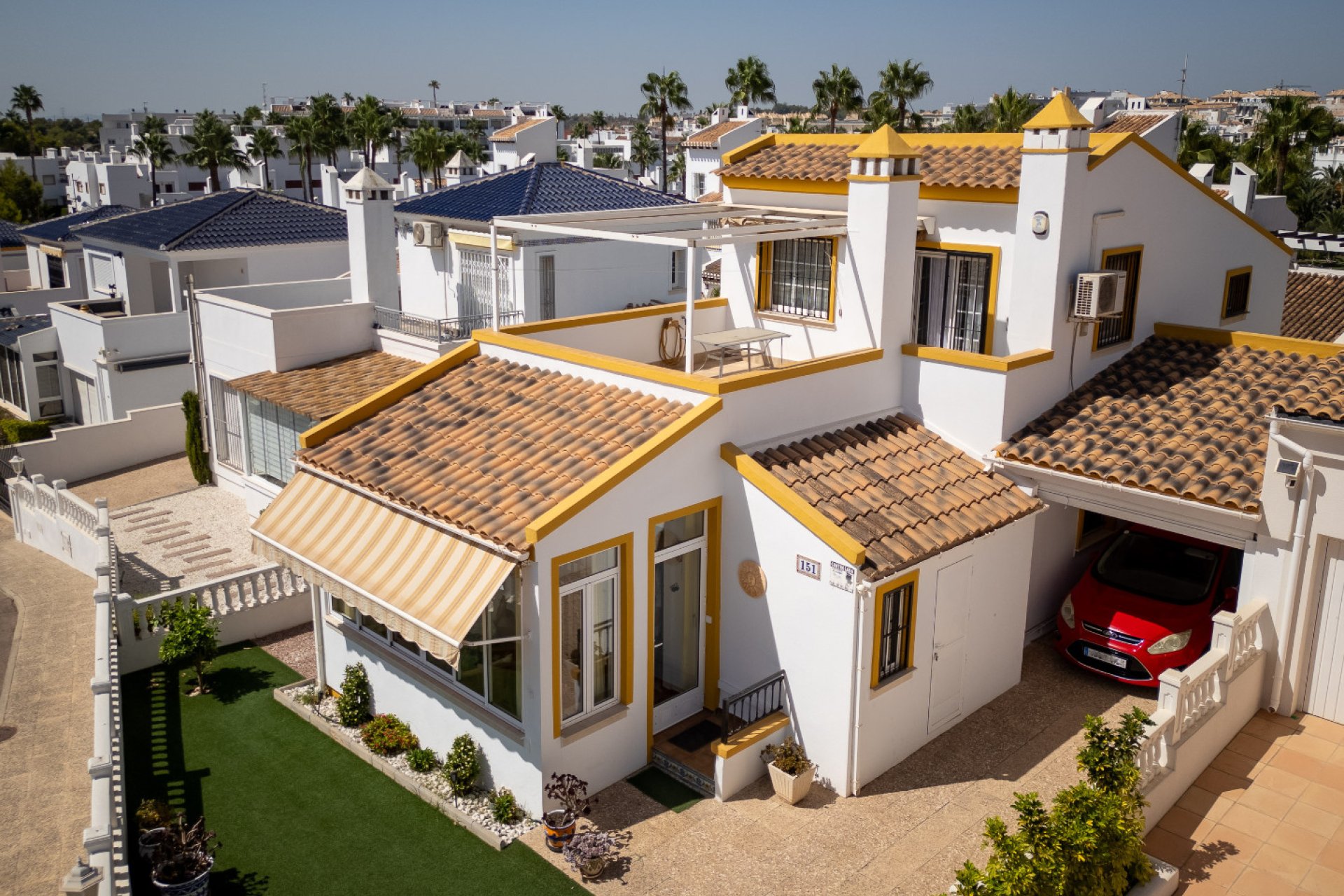 Resale - Villa -
Villamartín - La Rioja
