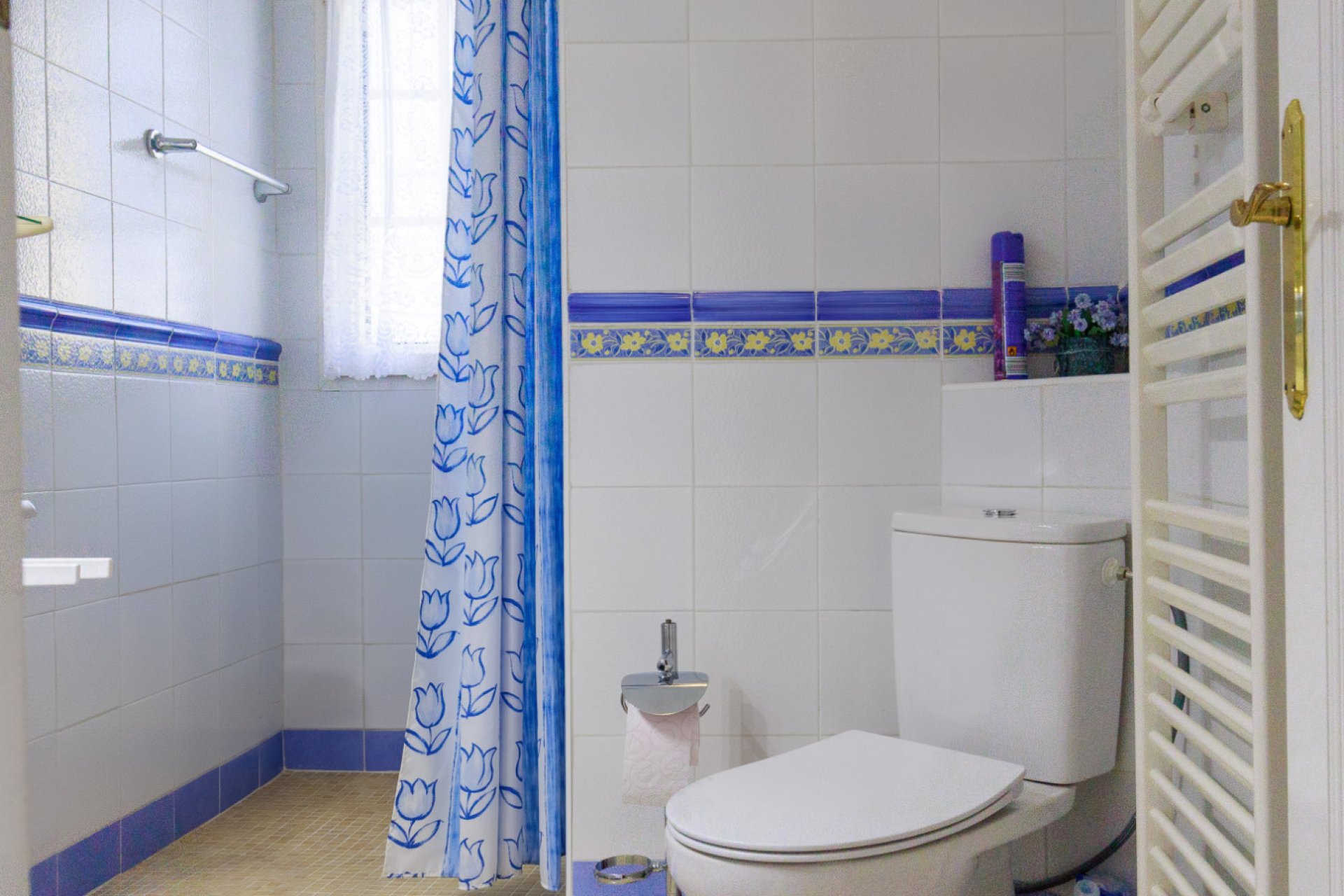 Resale - Villa -
Villamartín - La Rioja