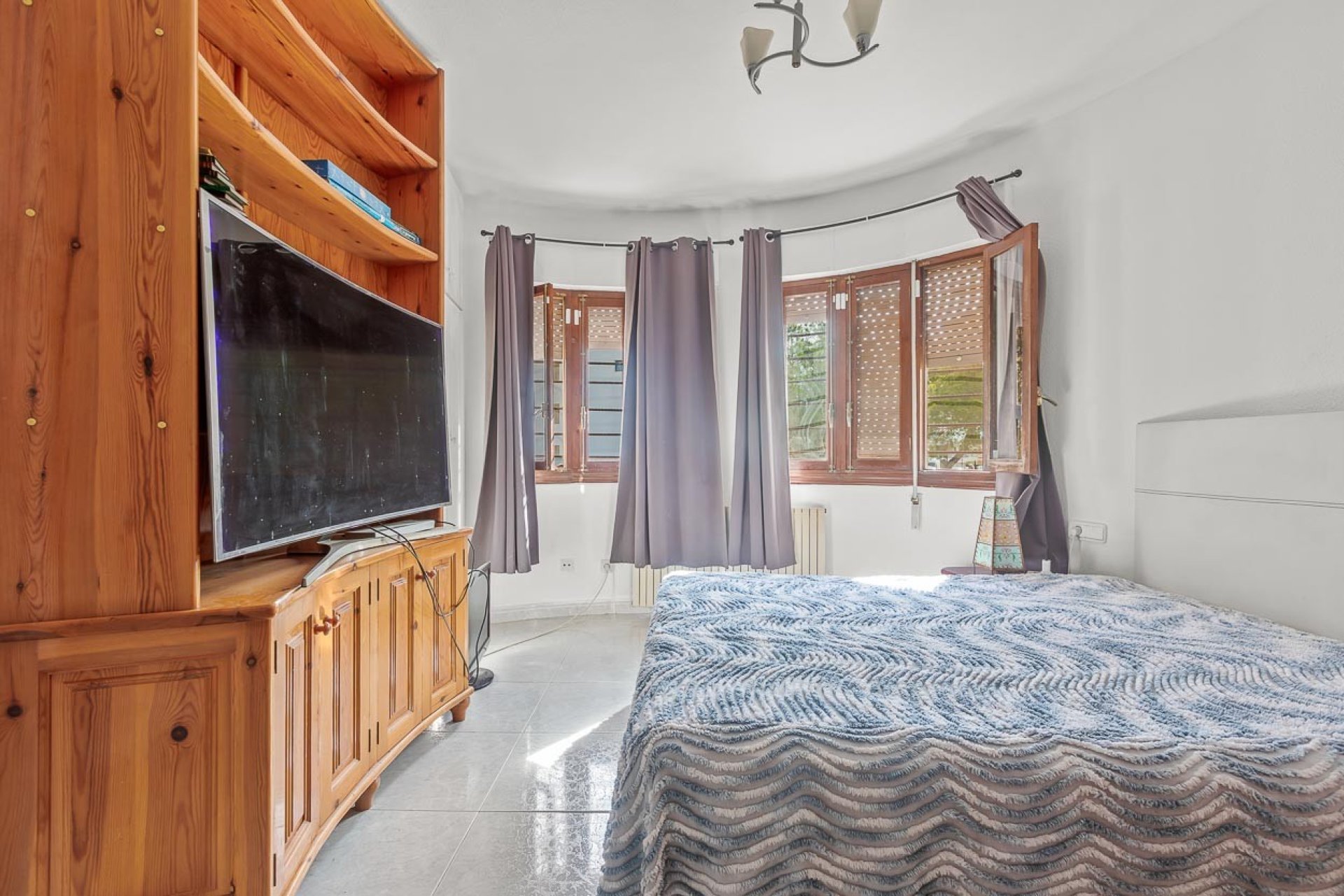 Resale - Villa -
Villamartín - Las Filipinas